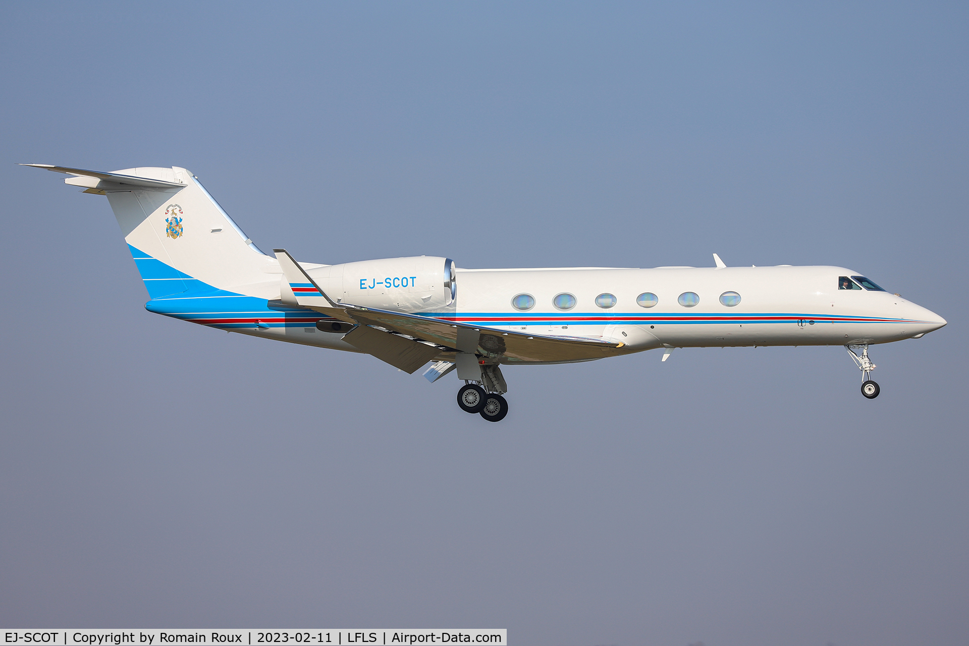EJ-SCOT, 2007 Gulfstream Aerospace GIV-X (G450) C/N 4099, Landing