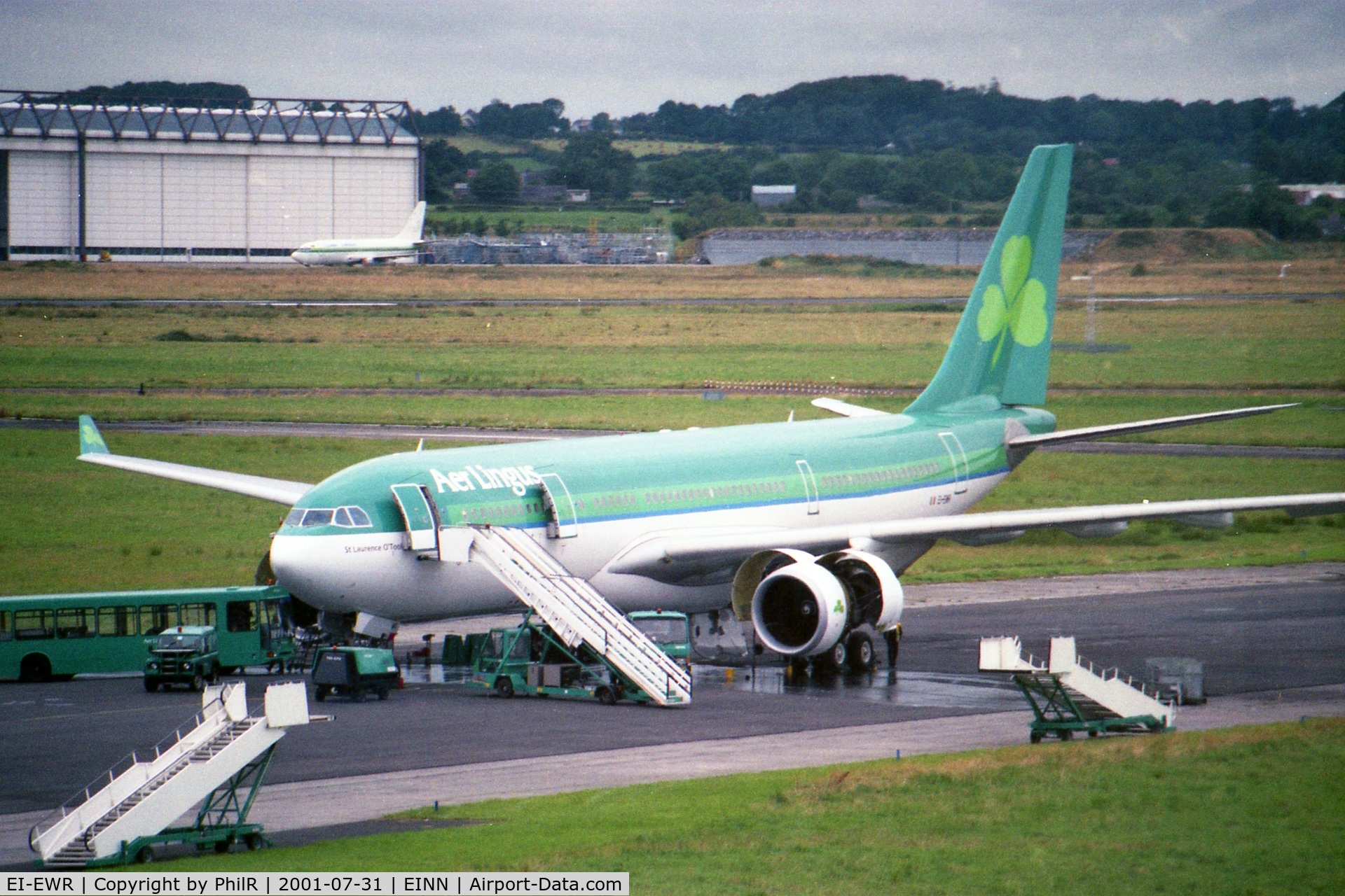 EI-EWR, 2000 Airbus A330-202 C/N 330, EI-EWR 2000 A330-200 Aer Lingus SNN