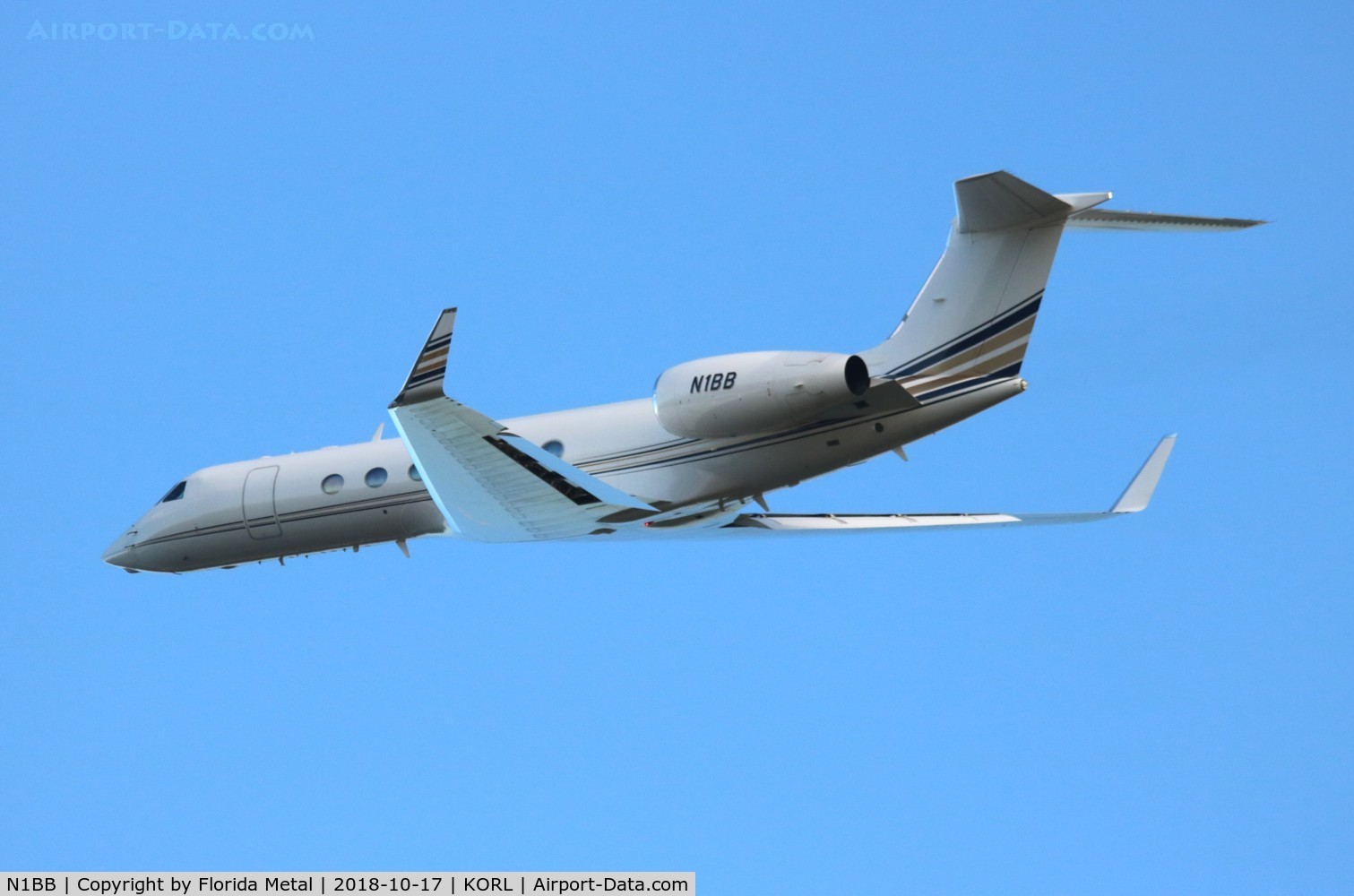 N1BB, 2001 Gulfstream Aerospace G-V C/N 660, G-V zx