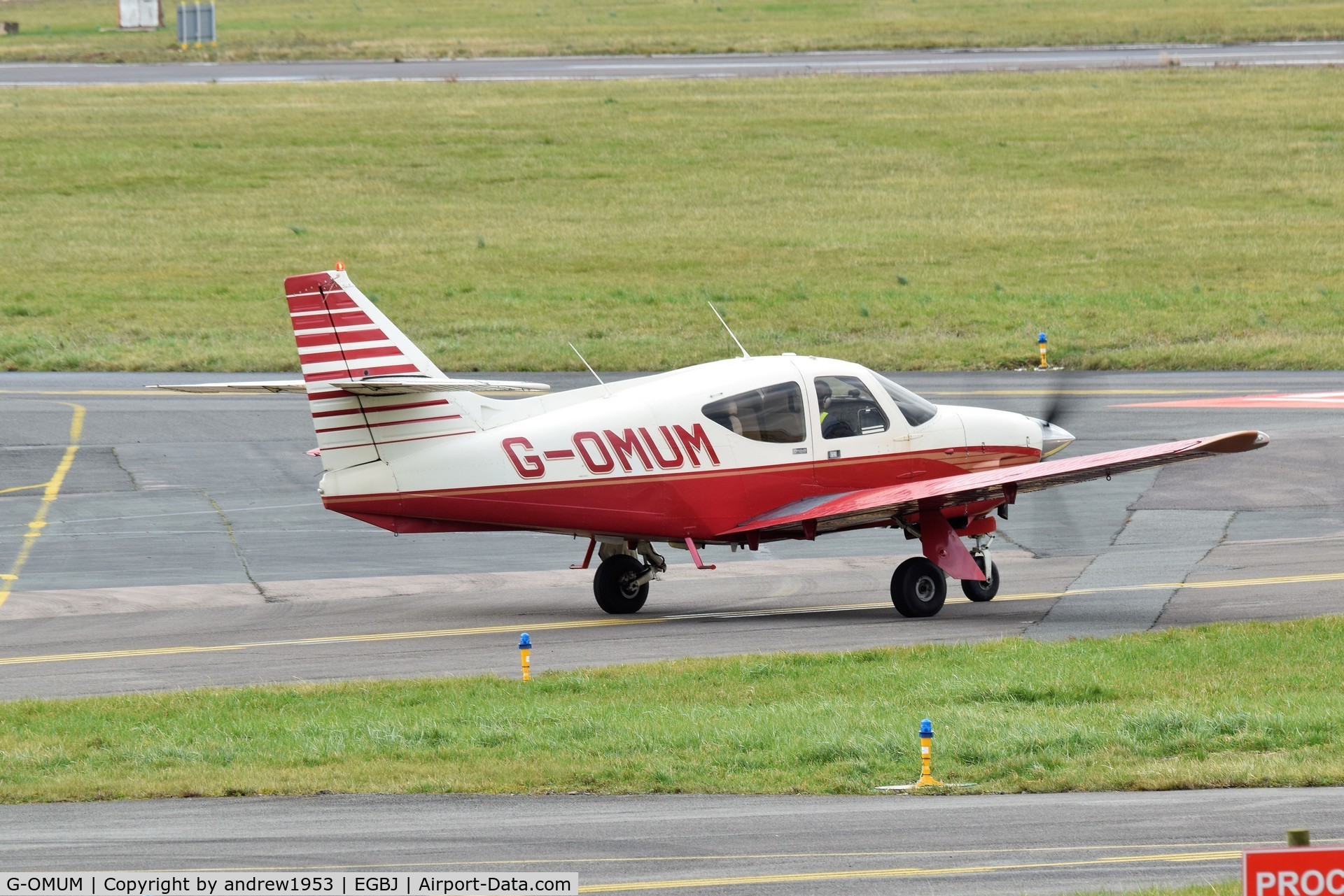 G-OMUM, 1976 Rockwell Commander 114 C/N 14067, G-OMUM at Gloucestershire Airport.