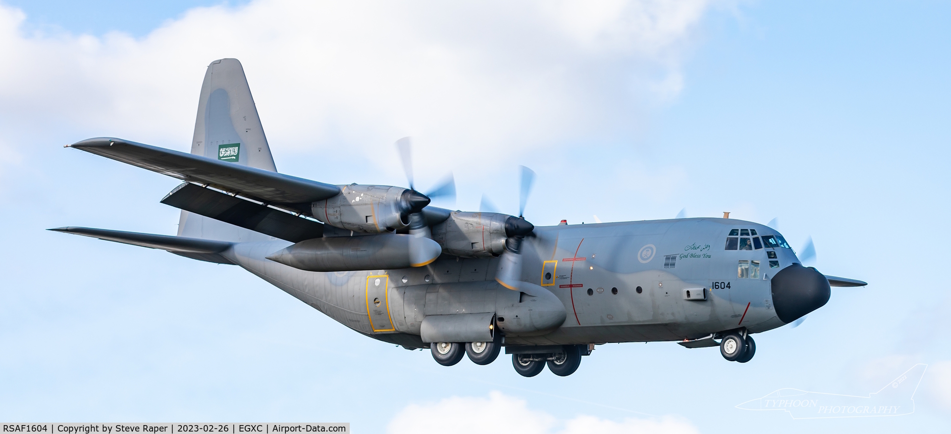RSAF1604, 1975 Lockheed c-130H C/N 4633, Incoming for Exercise Cobra Warrior RAF Coningsby 
Royal Saudi Air Force support crew.