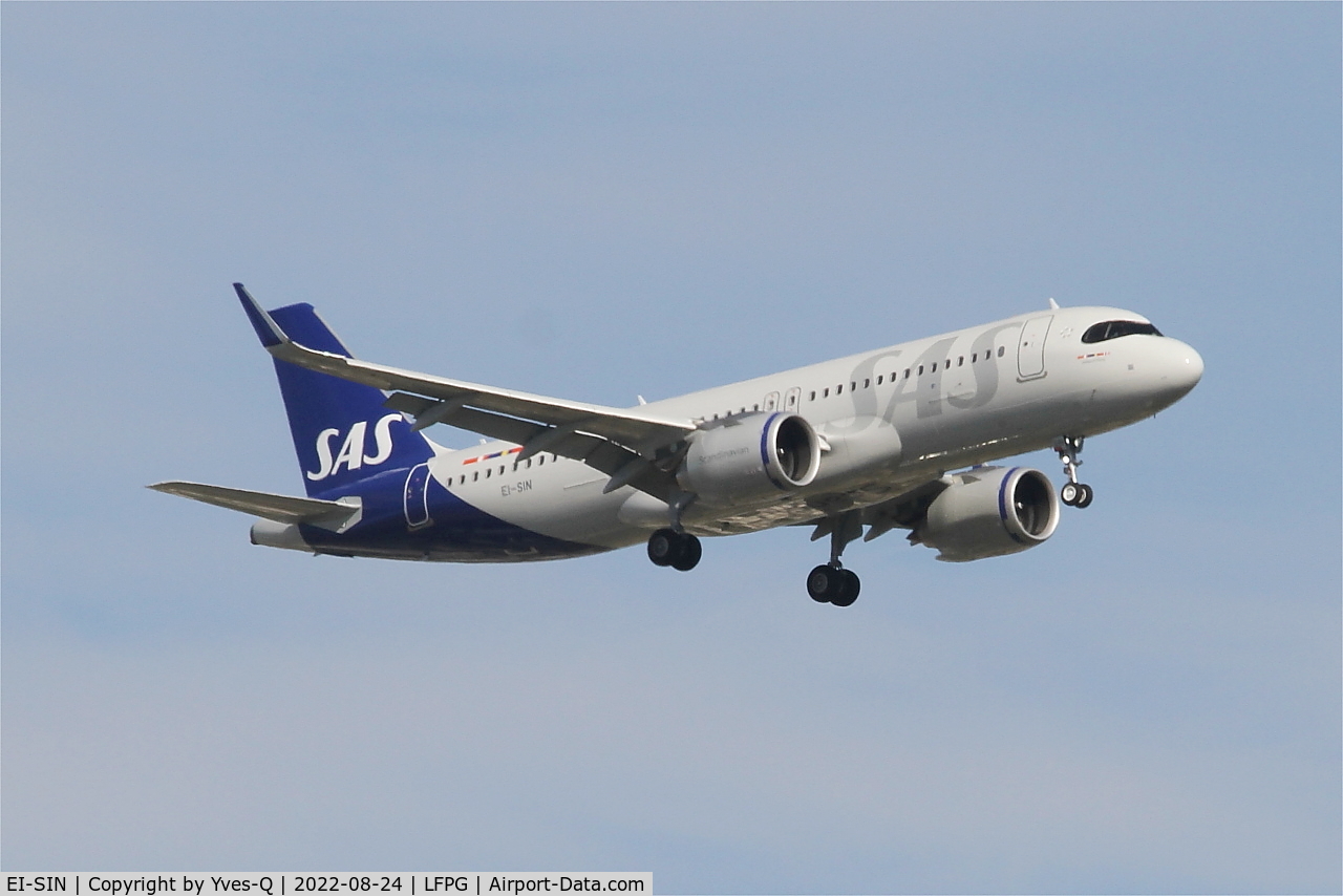 EI-SIN, 2022 Airbus A320-251N C/N 10629, Airbus A320-251N, Short approach rwy 09L, Roissy Charles De Gaulle airport (LFPG-CDG)