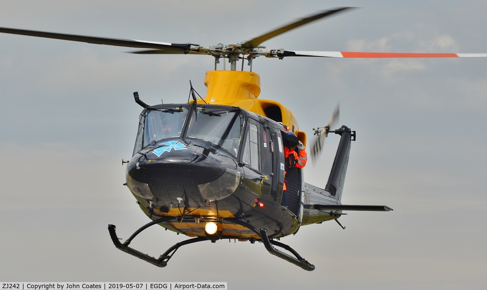 ZJ242, 1994 Bell 412EP Griffin HT1 C/N 36095, Training