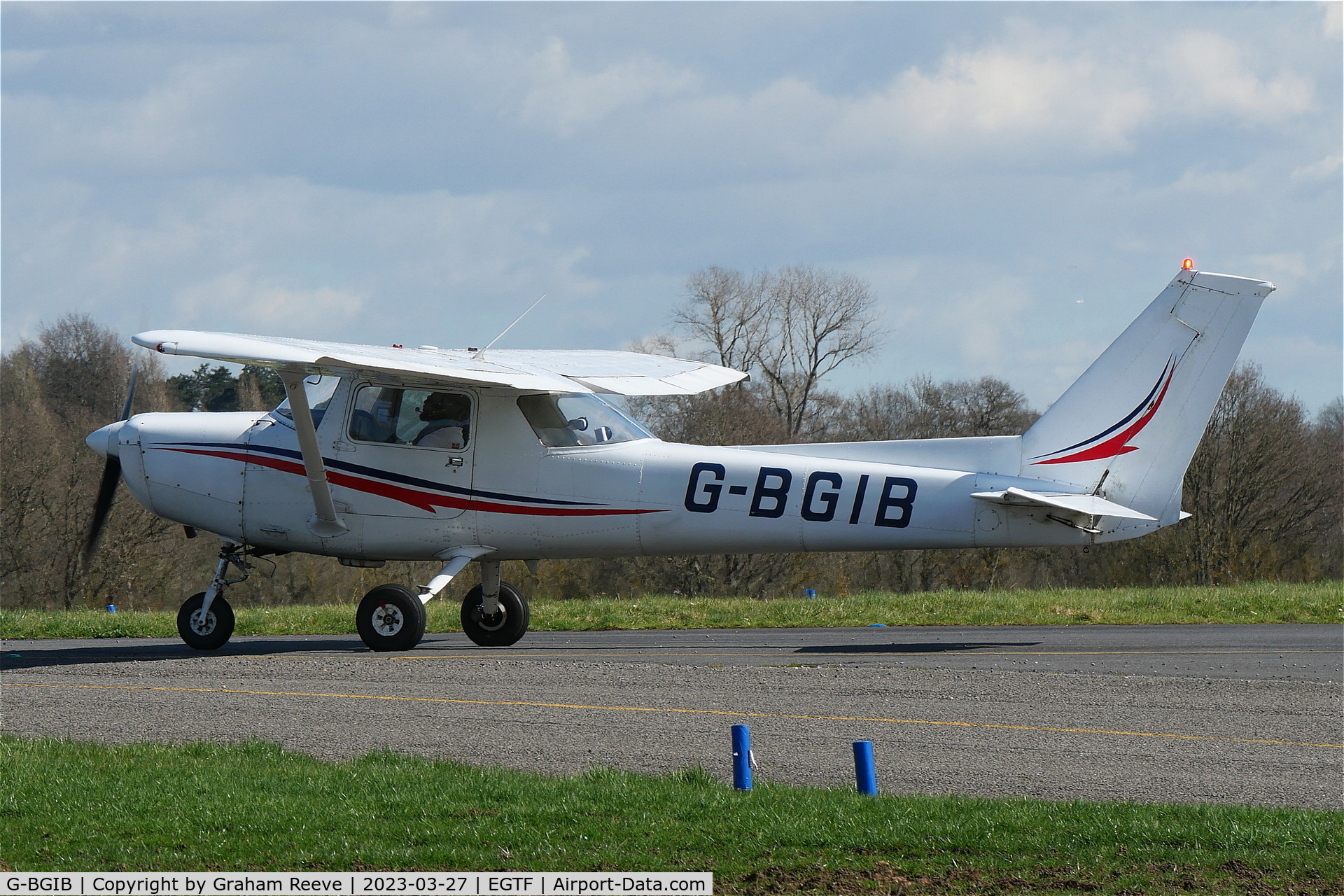 G-BGIB, 1979 Cessna 152 C/N 152-82161, On the ground at Fairoaks.