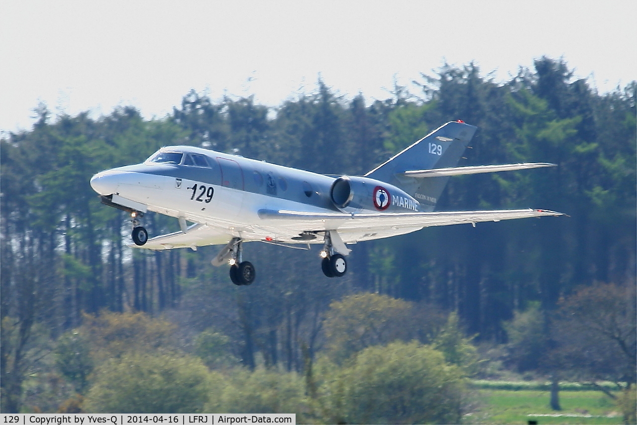 129, 1978 Dassault Falcon 10MER C/N 129, Dassault Falcon 10  MER, On final rwy 08, Landivisiau naval air base  (LFRJ)