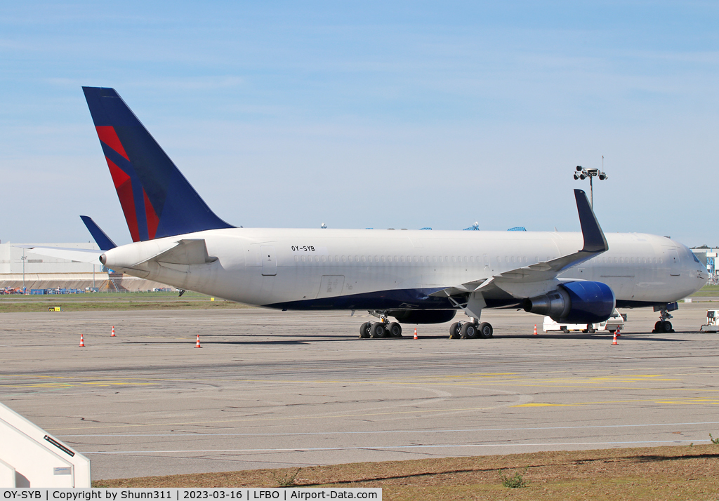 OY-SYB, 1991 Boeing 767-3P6 C/N 25241, Parked at the Cargo apron...