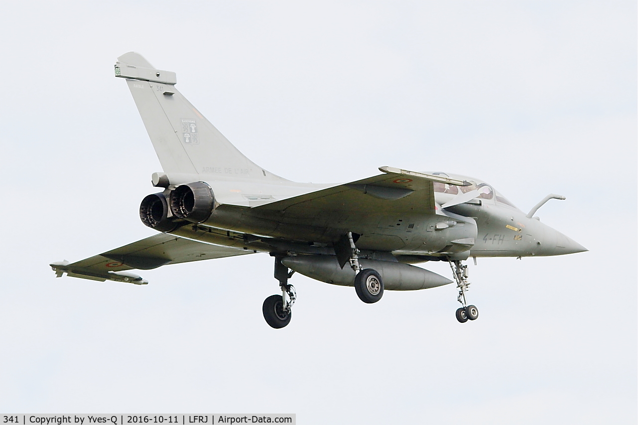 341, Dassault Rafale B C/N 341, Dassault Rafale B, On final rwy 08, Landivisiau naval air base (LFRJ-LDV)