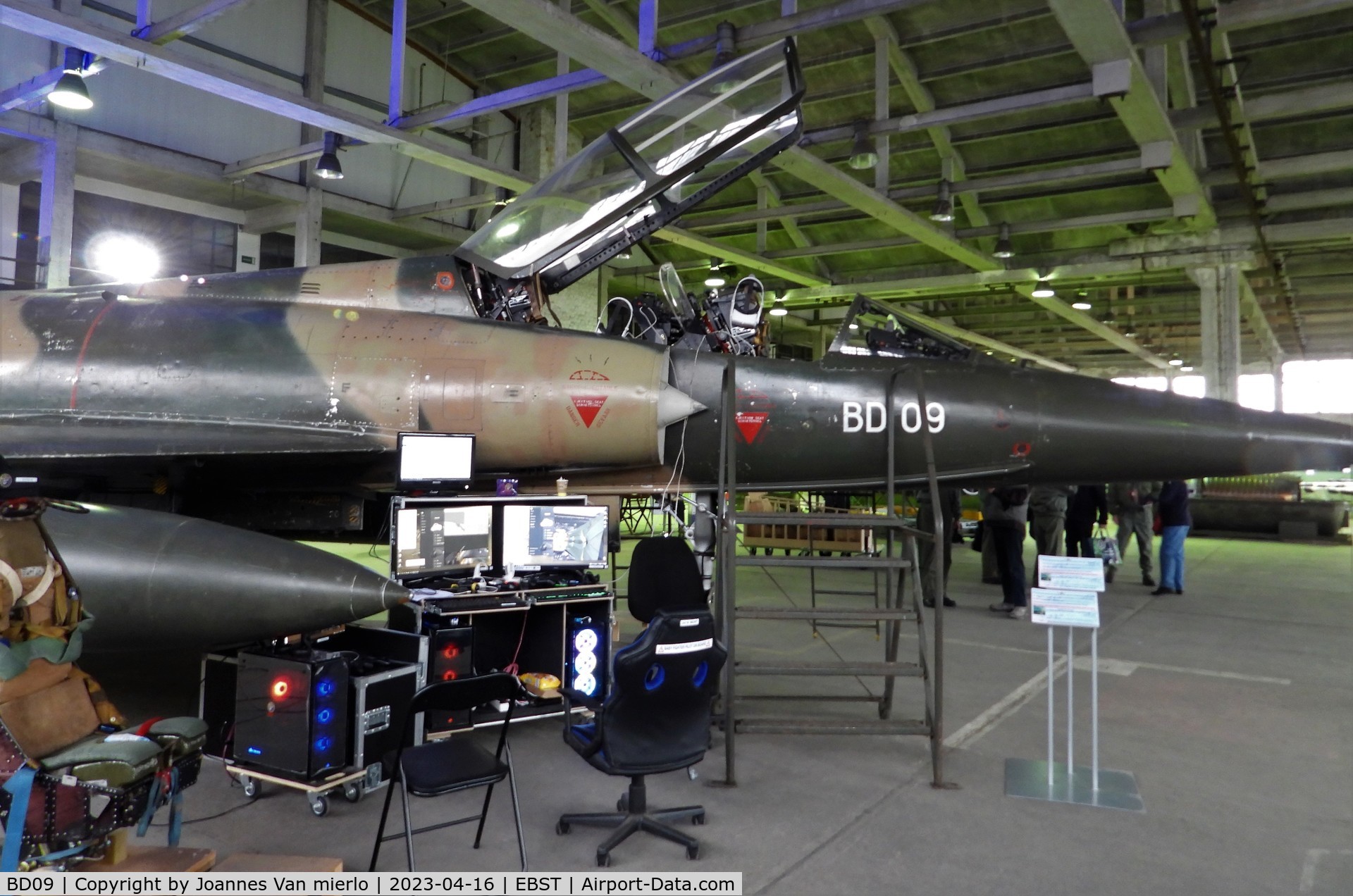 BD09, SABCA Mirage 5BD C/N 209, Stored