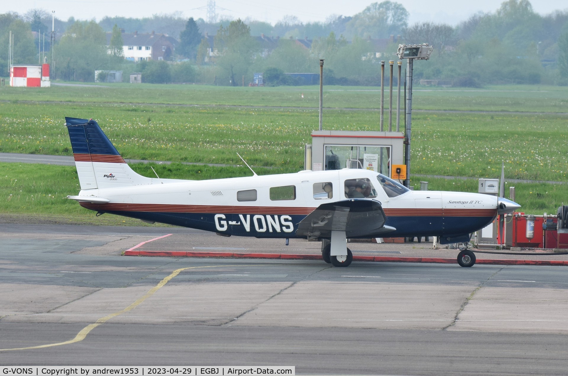 G-VONS, 2000 Piper PA-32R-301T Saratoga II TC Turbo Saratoga C/N 3257155, G-VONS at Gloucestershire Airport.
