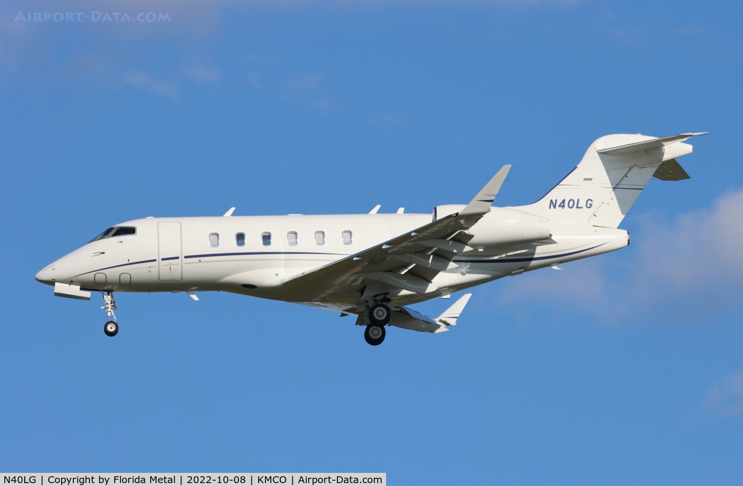 N40LG, 2018 Bombardier Challenger 350 (BD-100-1A10) C/N 20758, Challenger 350 zx