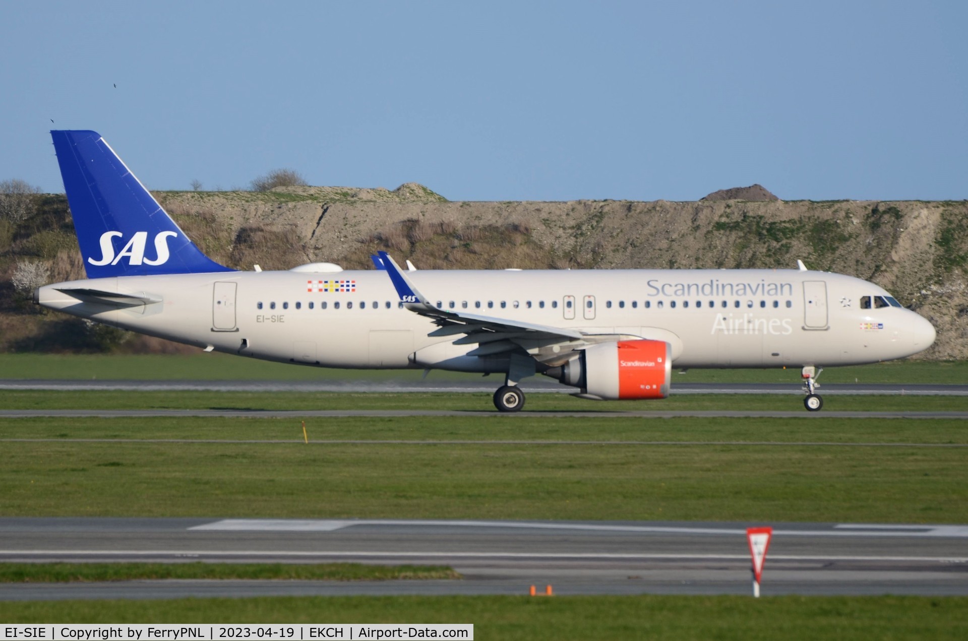 EI-SIE, 2018 Airbus A320-251N C/N 8058, SAS A320N taxying