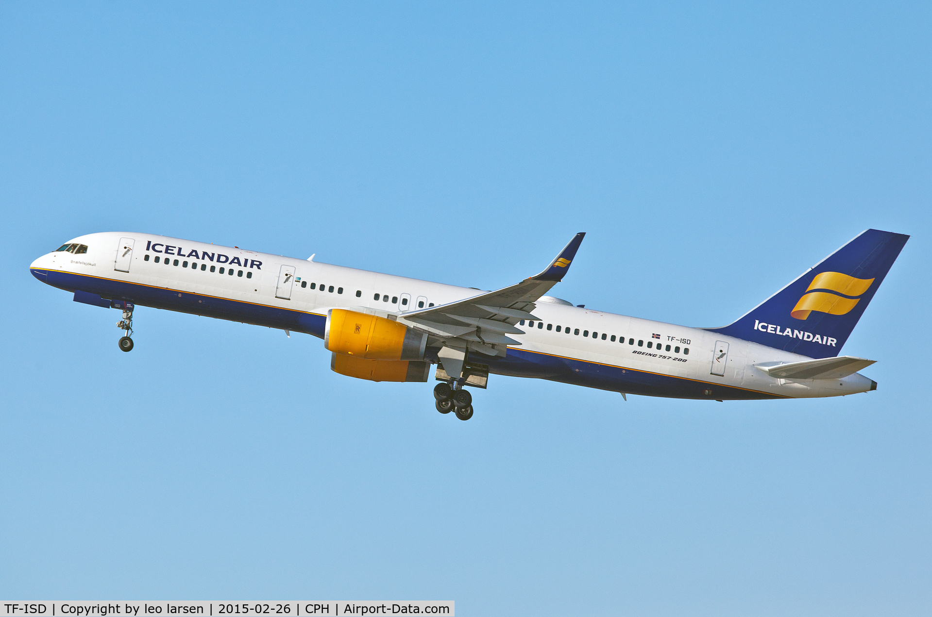 TF-ISD, 1991 Boeing 757-223 C/N 24596, Copenhagen 26.2.2015