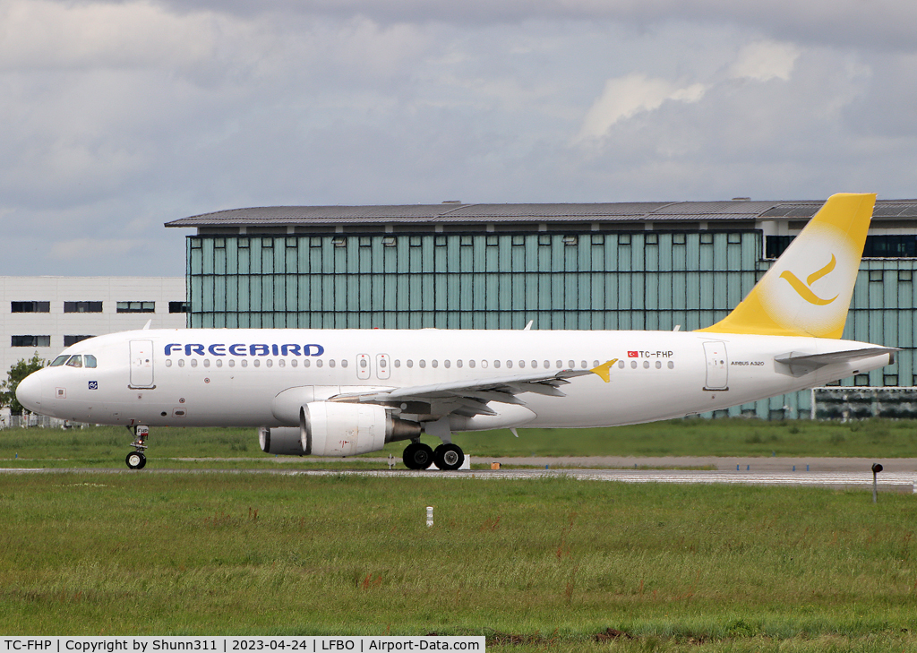 TC-FHP, 2013 Airbus A320-214 C/N 5906, Ready for take off from rwy 32R... operated by Nouvelair...