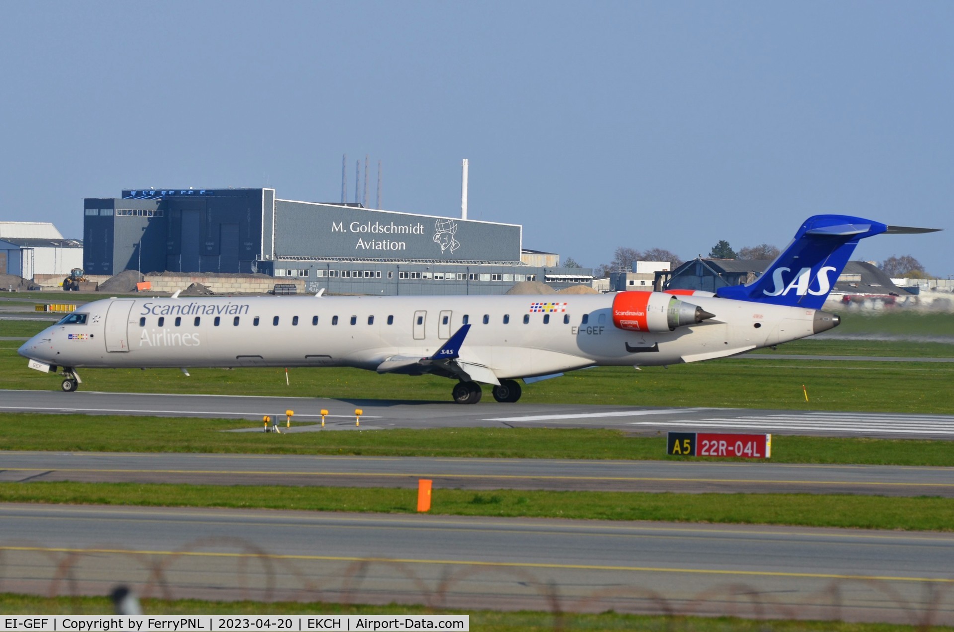 EI-GEF, 2009 Bombardier CRJ-900 (CL-600-2D24) C/N 15244, SAS CL900 arrived in CPH