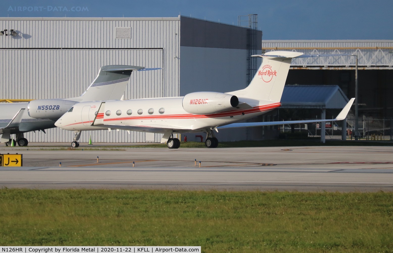 N126HR, 2013 Gulfstream Aerospace GV-SP (G550) C/N 5436, FLL zx