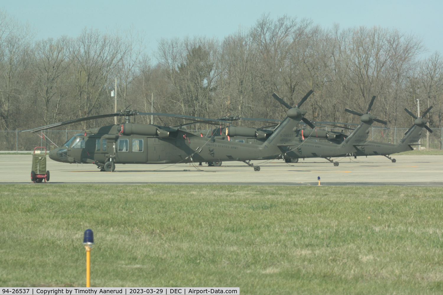 94-26537, 1994 Sikorsky UH-60L Black Hawk C/N 70.2054, 1994 Sikorsky UH-60L Black Hawk, c/n: 70.2054.  With the guard now.