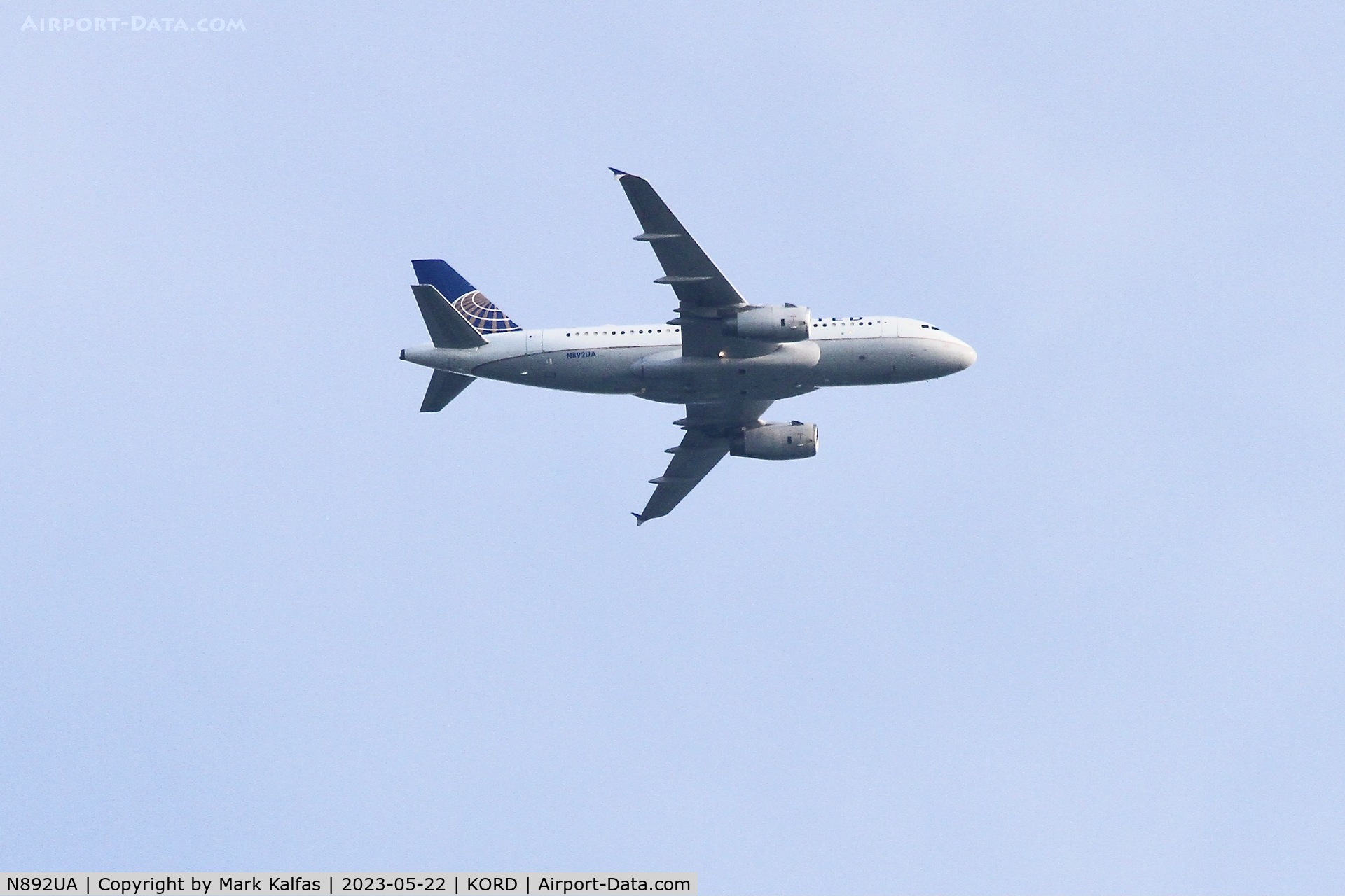 N892UA, 2006 Airbus A319-132 C/N 2940, United Airlines A319 N892UA UA2220 SDF-ORD