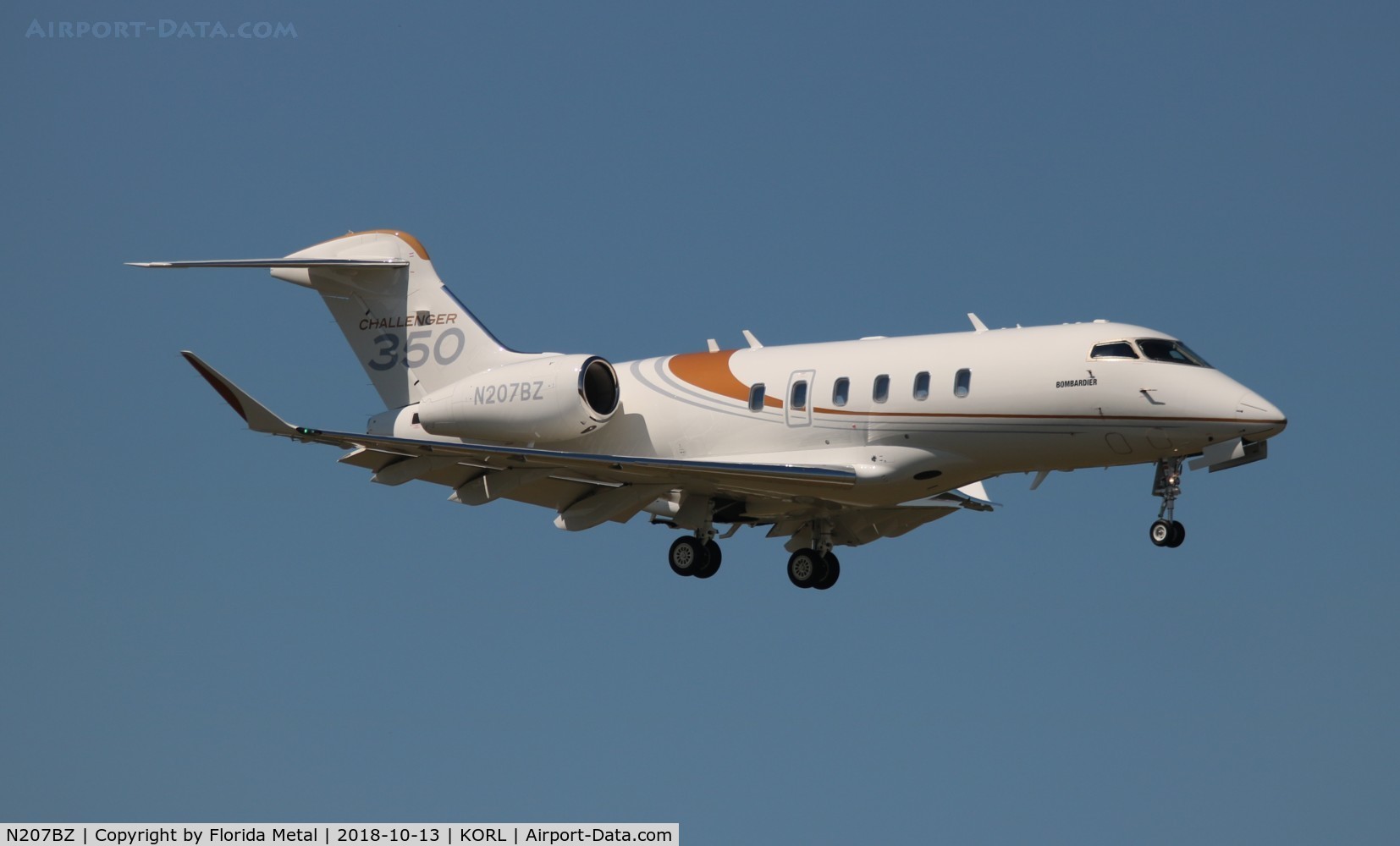 N207BZ, 2017 Bombardier Challenger 300 (BD-100-1A10) C/N 20701, Challenger 350 zx