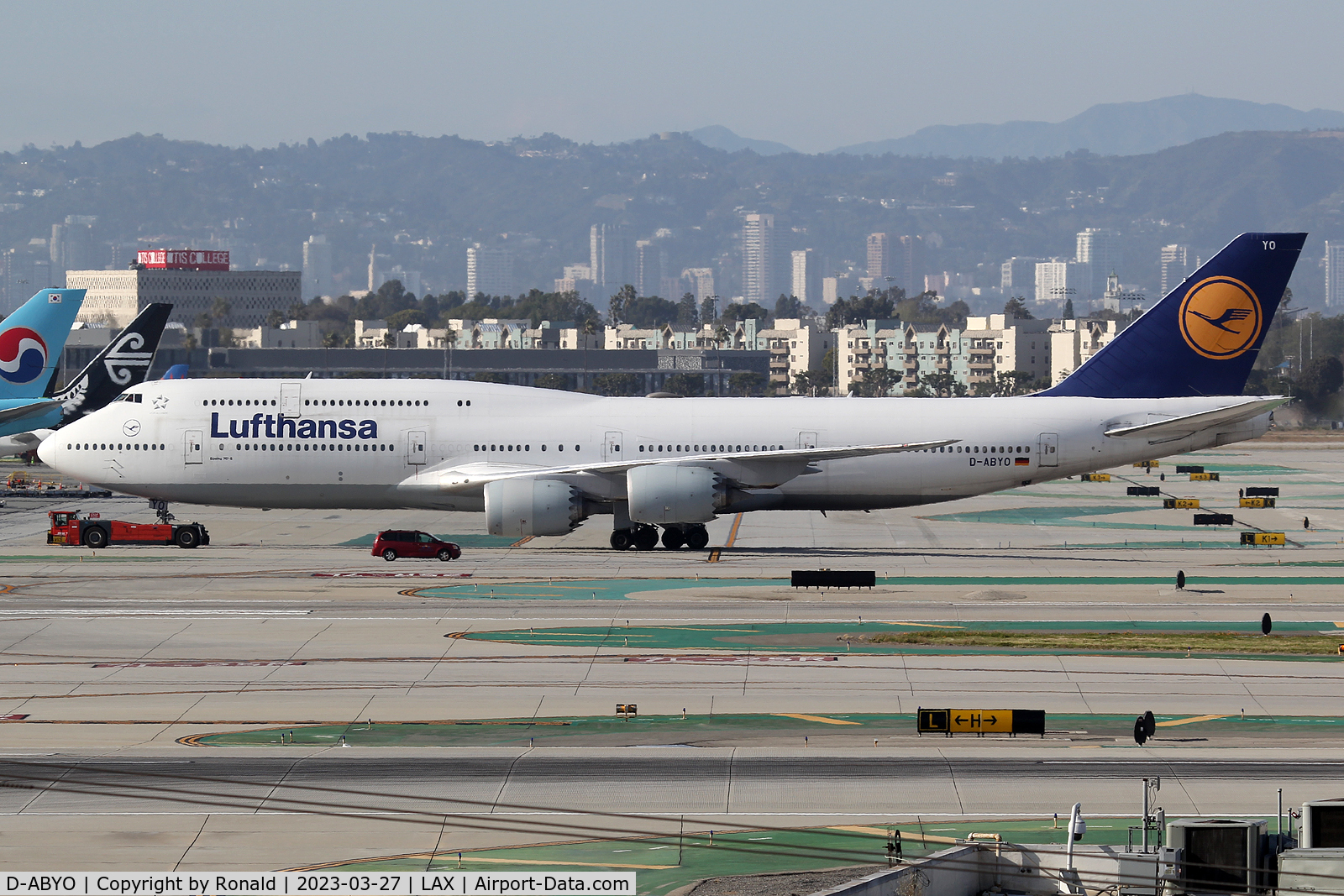 D-ABYO, 2014 Boeing 747-830 C/N 37841, at lax