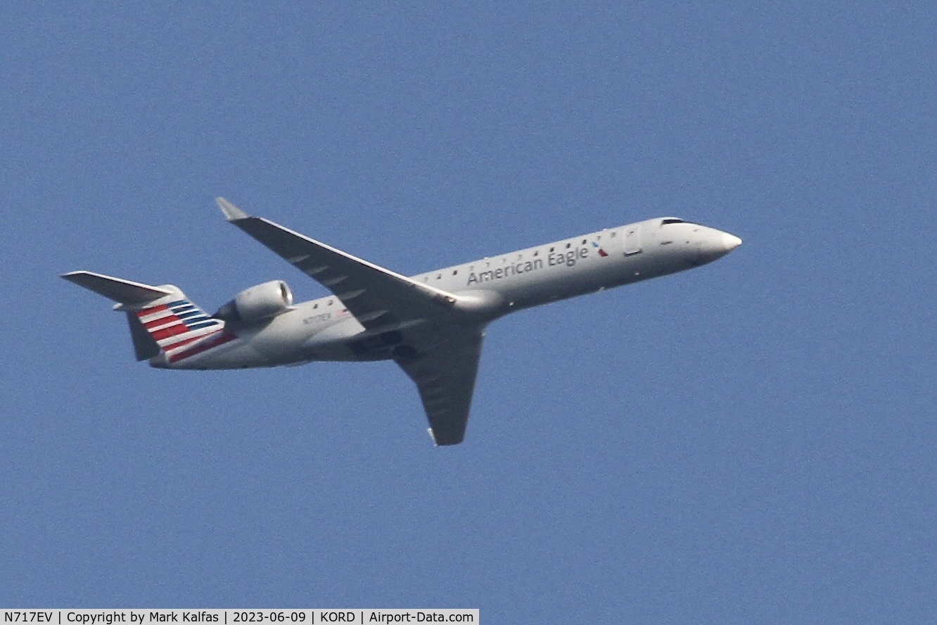 N717EV, 2003 Bombardier CRJ-701 (CL-600-2C10) Regional Jet C/N 10088, SkyWest/United Express CRJ7 N717EV SKW3215 LEX-ORD