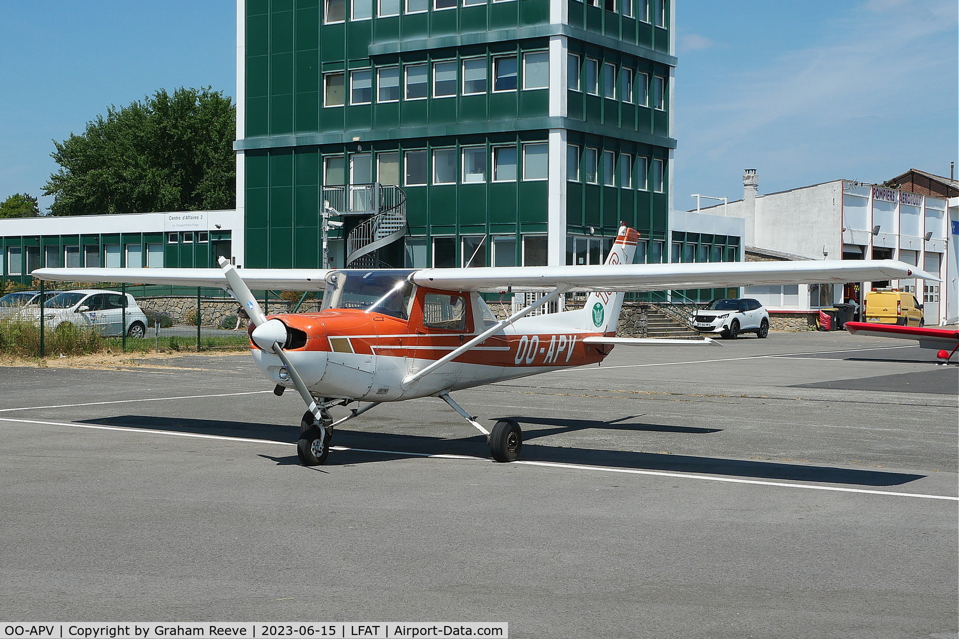 OO-APV, 1978 Cessna 152 II C/N 15279842, Parked at Le Touquet.