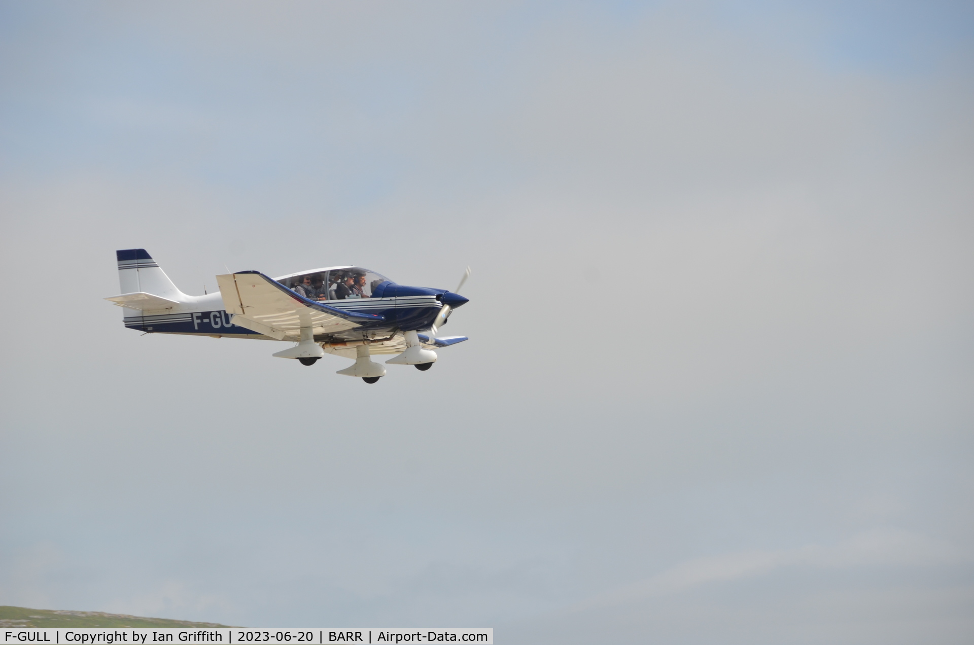 F-GULL, 2016 Robin DR400-180 C/N 2475, Arriving at Barra