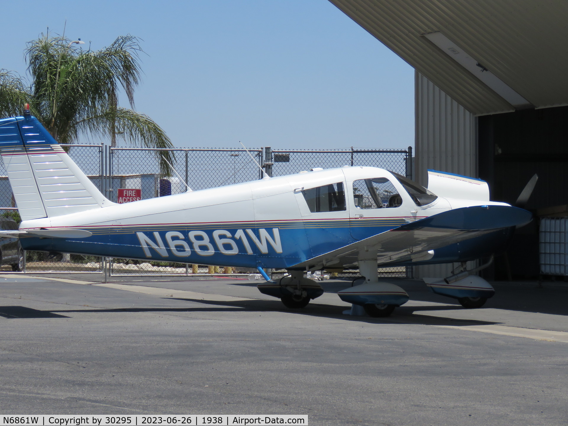 N6861W, 1965 Piper PA-28-140 C/N 28-21017, Being worked on