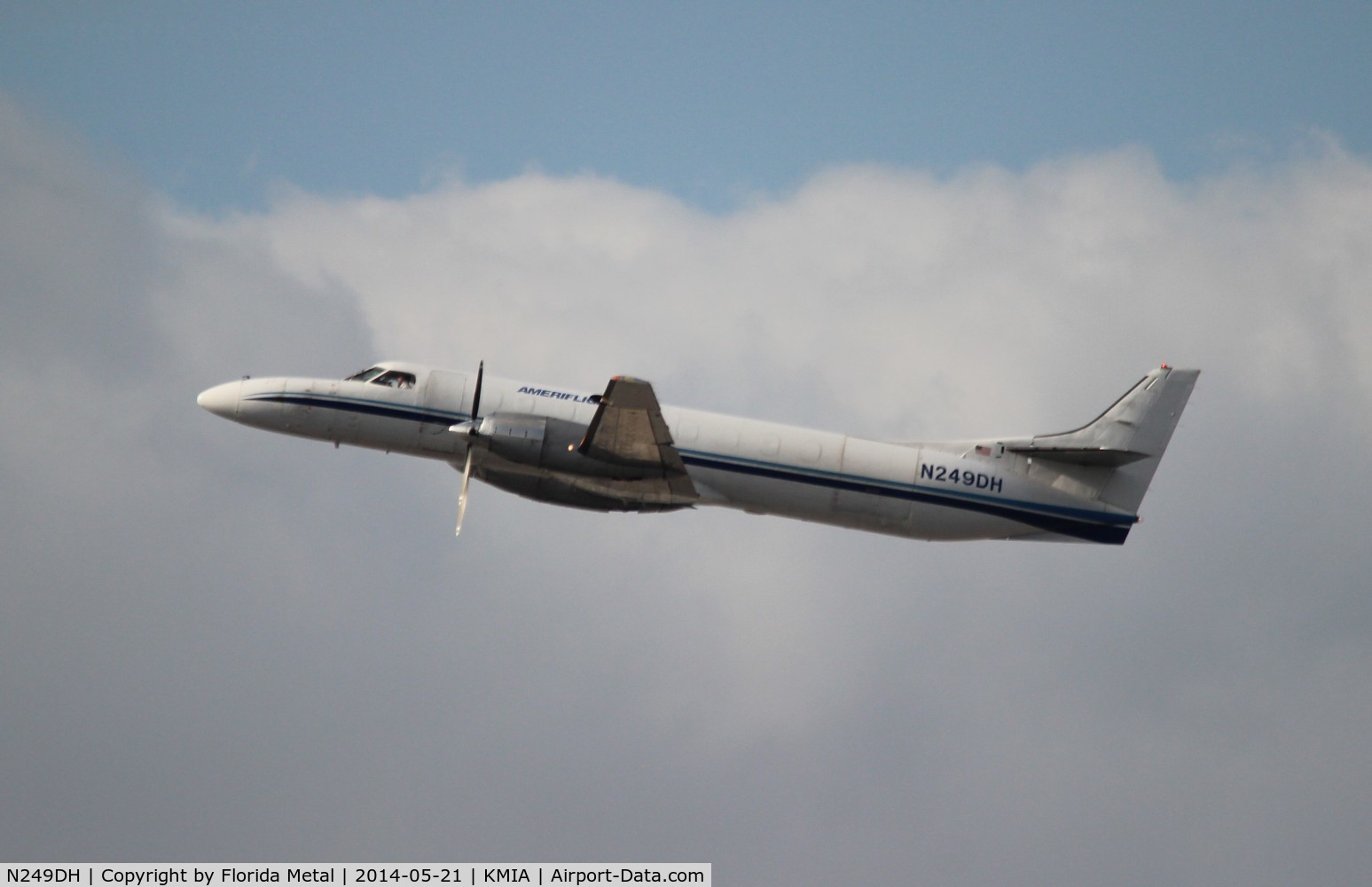 N249DH, 1985 Swearingen SA227-AT C/N AT-631B, Ameriflight SA227-AT zx MIA 8L