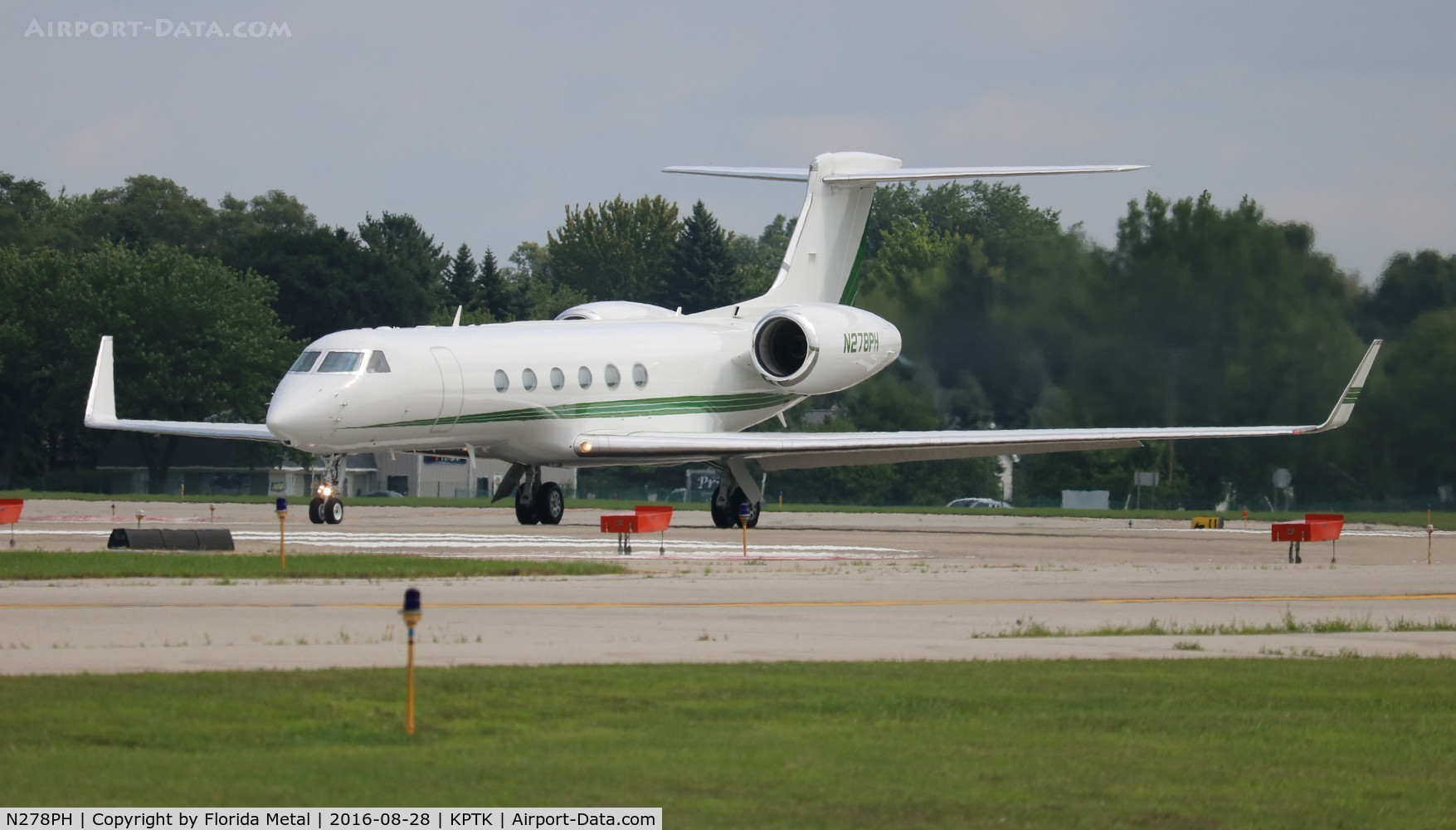 N278PH, 2001 Gulfstream Aerospace G-V C/N 640, G-V zx