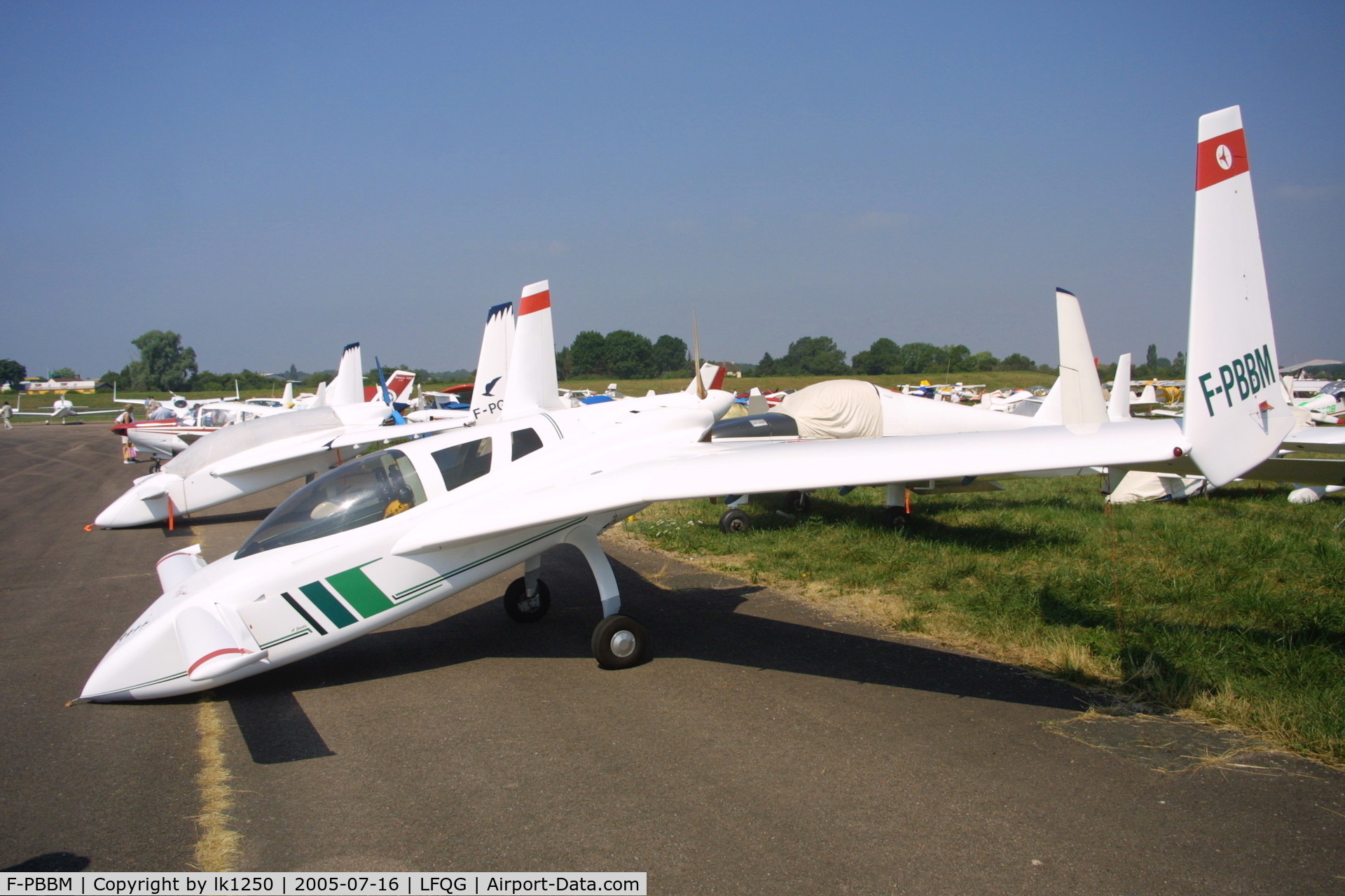 F-PBBM, Co-Z Cozy C/N 436, At the RSA Fly-in in Nevers in 2005