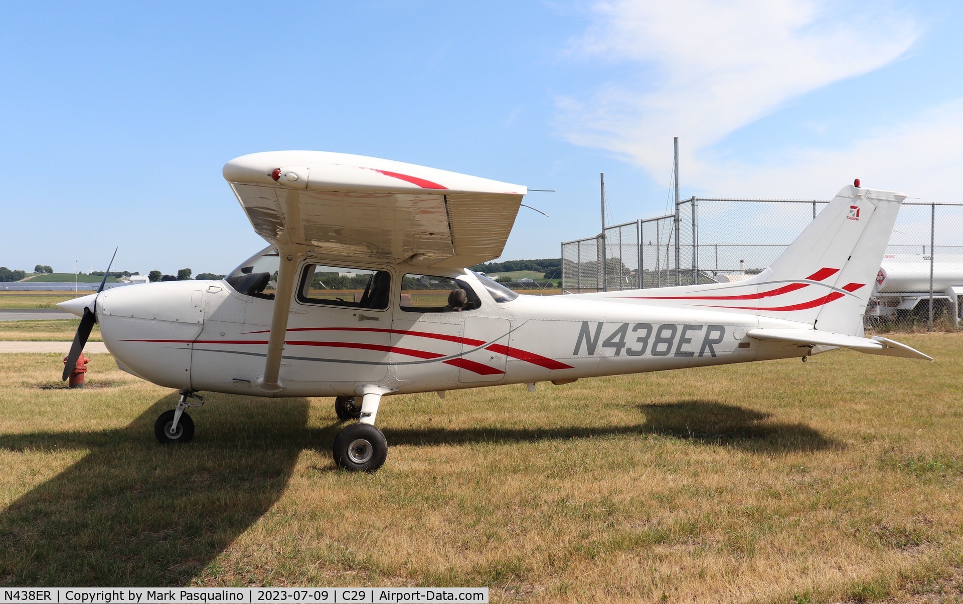 N438ER, 2001 Cessna 172S C/N 172S8934, Cessna 172S