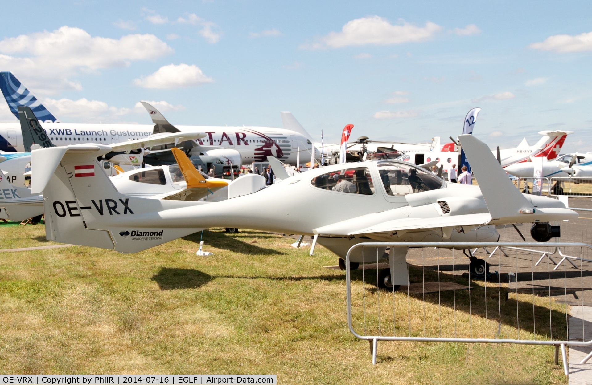 OE-VRX, Diamond DA-42 Twin Star C/N 42.M013, OE-VRX Diamond Aircraft DA42 0 FIA