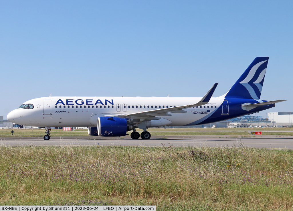 SX-NEE, 2022 Airbus A320-271N C/N 10901, Taxiing to the Terminal...
