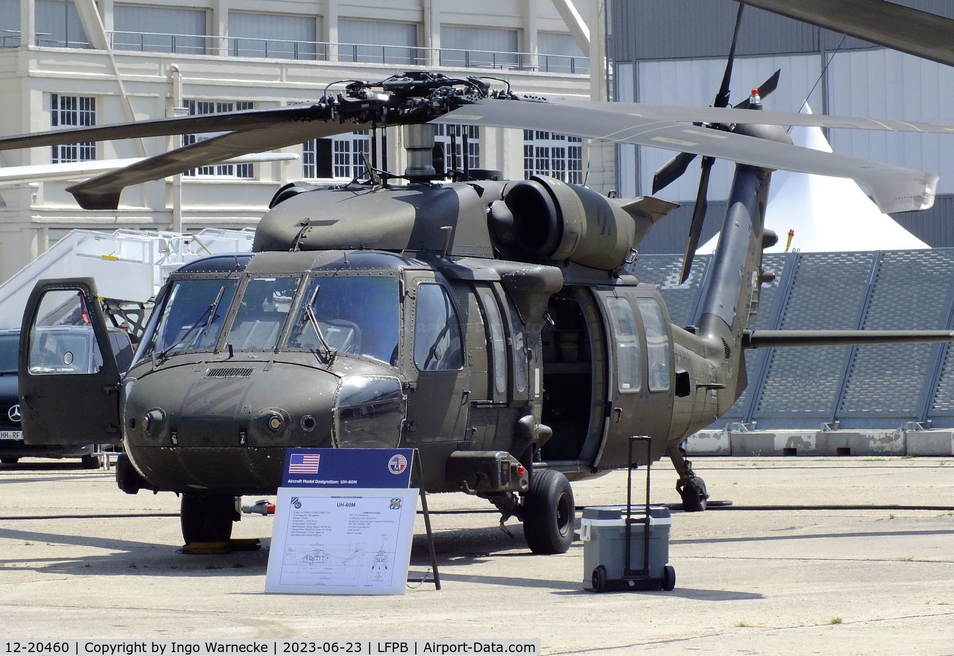 12-20460, 2012 Sikorsky UH-60M Black Hawk C/N 70.4039, Sikorsky UH-60M Black Hawk of the US Army at the Aerosalon 2023, Paris