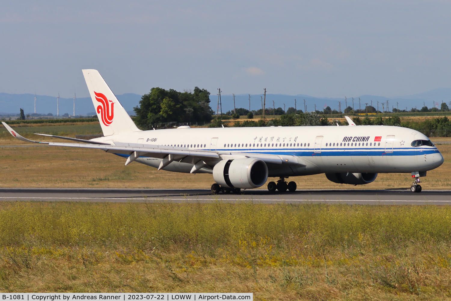 B-1081, Airbus A350-941 C/N 240, Air China A350