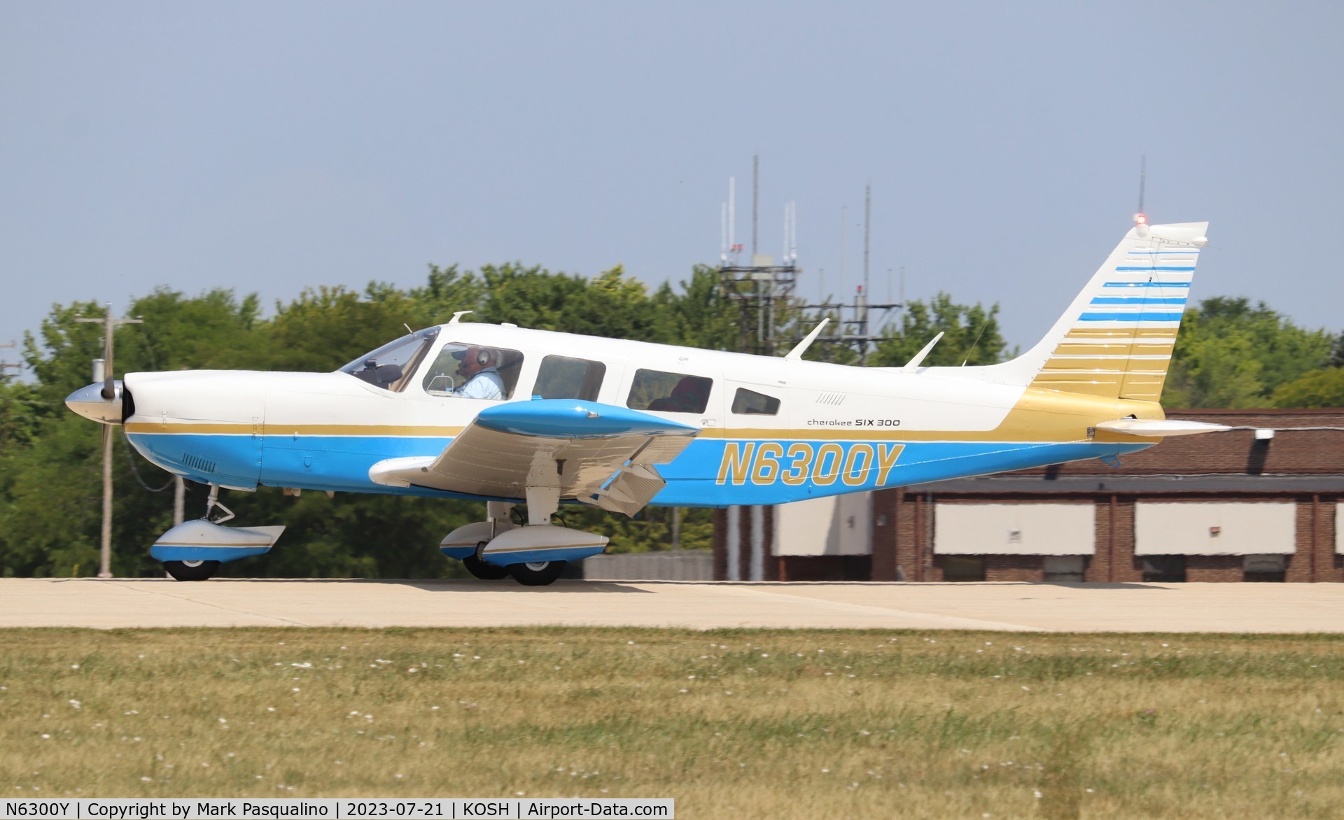 N6300Y, 1974 Piper PA-32-300 Cherokee Six C/N 32-7540044, Piper PA-32-300