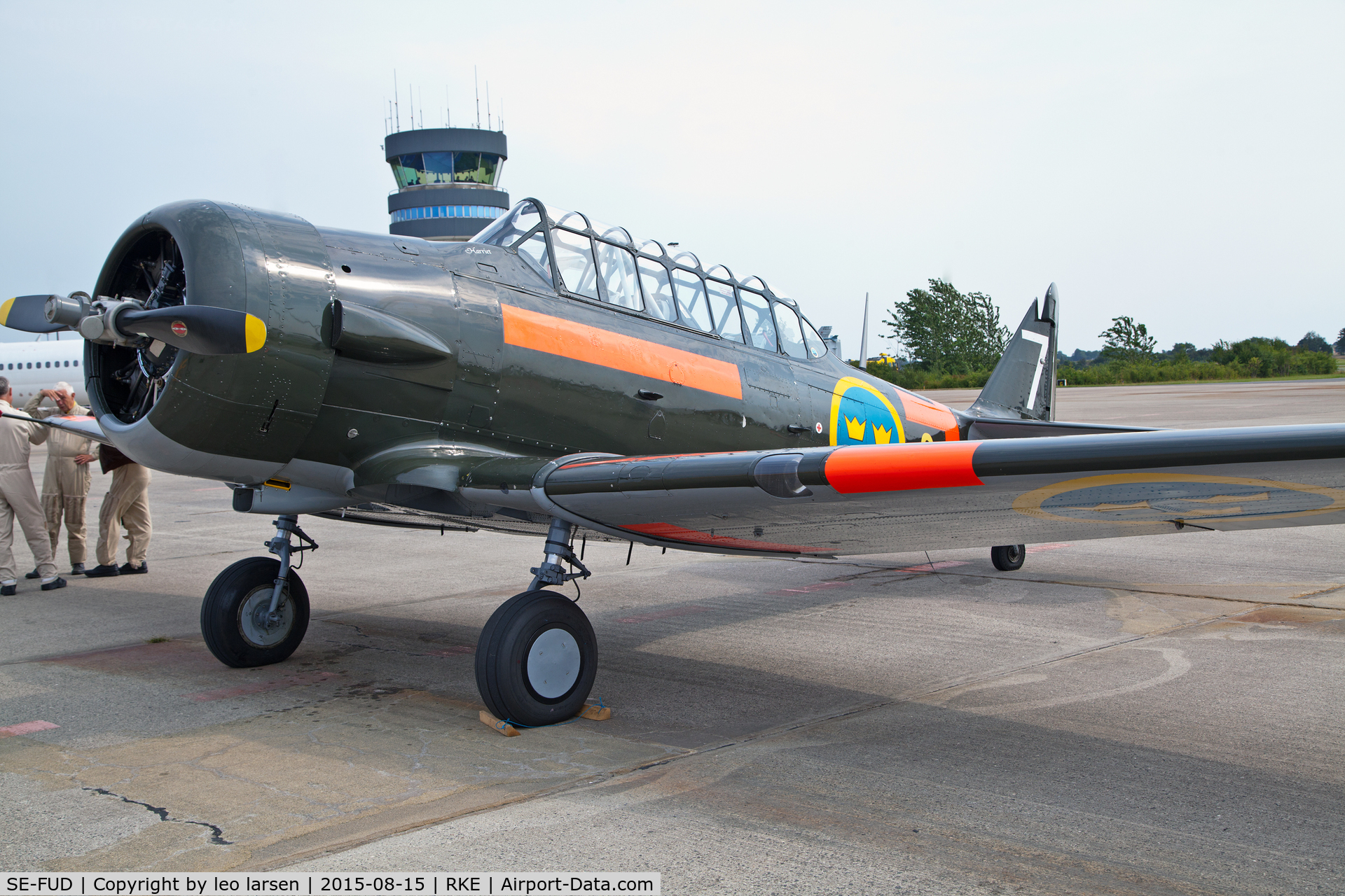 SE-FUD, 1942 Noorduyn AT-16 Harvard IIB C/N 14-486, Roskilde Air show 15.8.2015