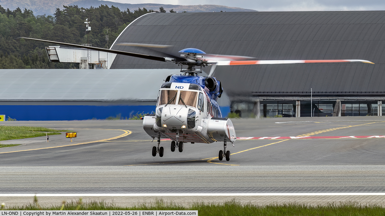 LN-OND, 2008 Sikorsky S-92A C/N 92-0088, Takeoff at A5.