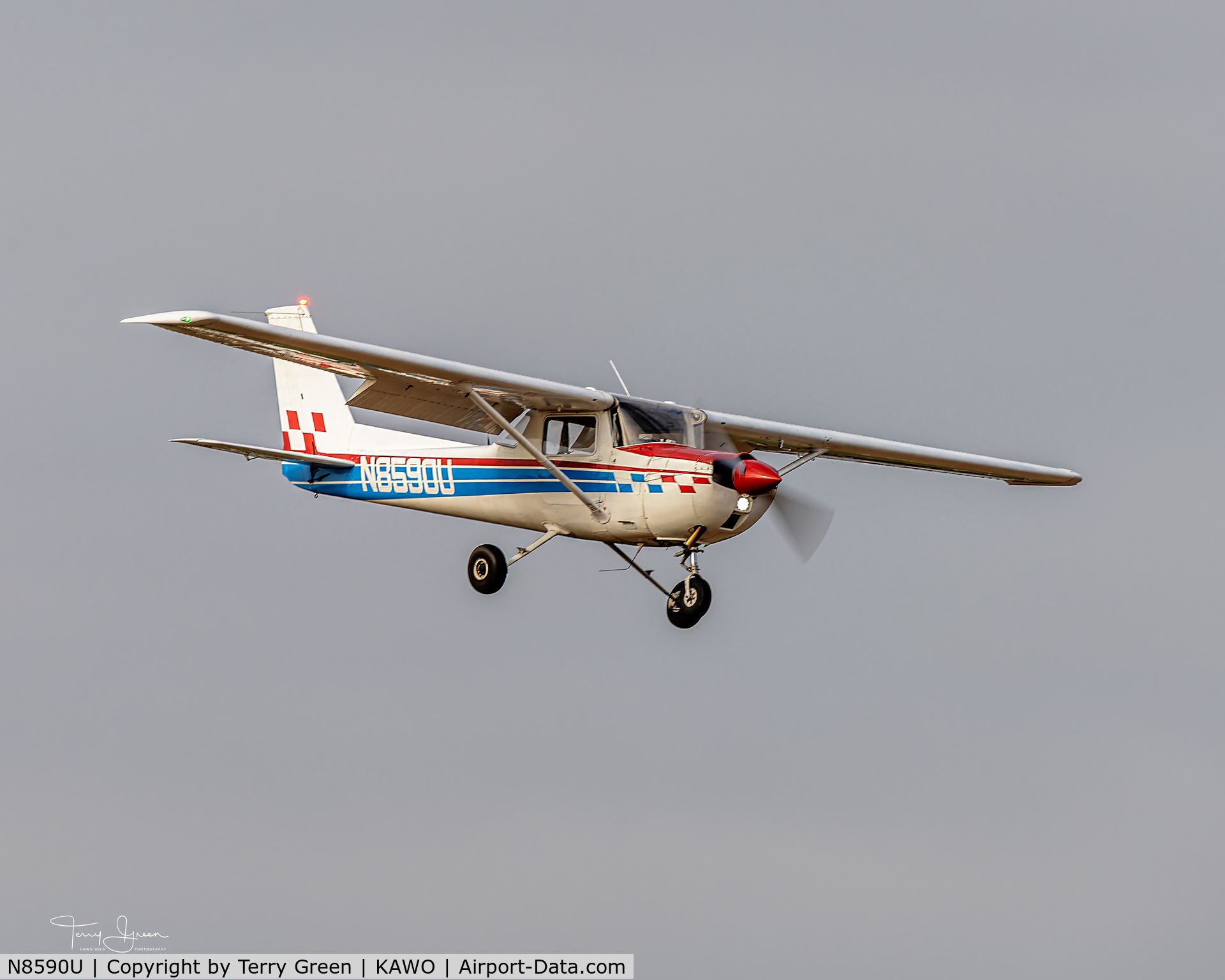 N8590U, 1976 Cessna 150M C/N 15077955, KAWO