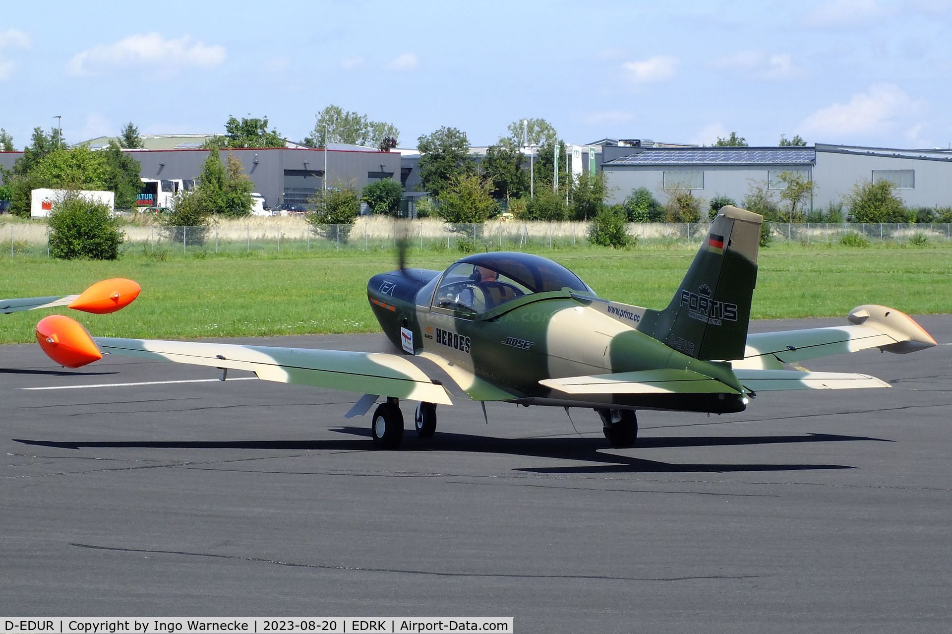 D-EDUR, 1980 SIAI-Marchetti SF-260 C/N 110, SIAI-Marchetti SF.260 of Team Niebergall at Koblenz-Winningen airfield