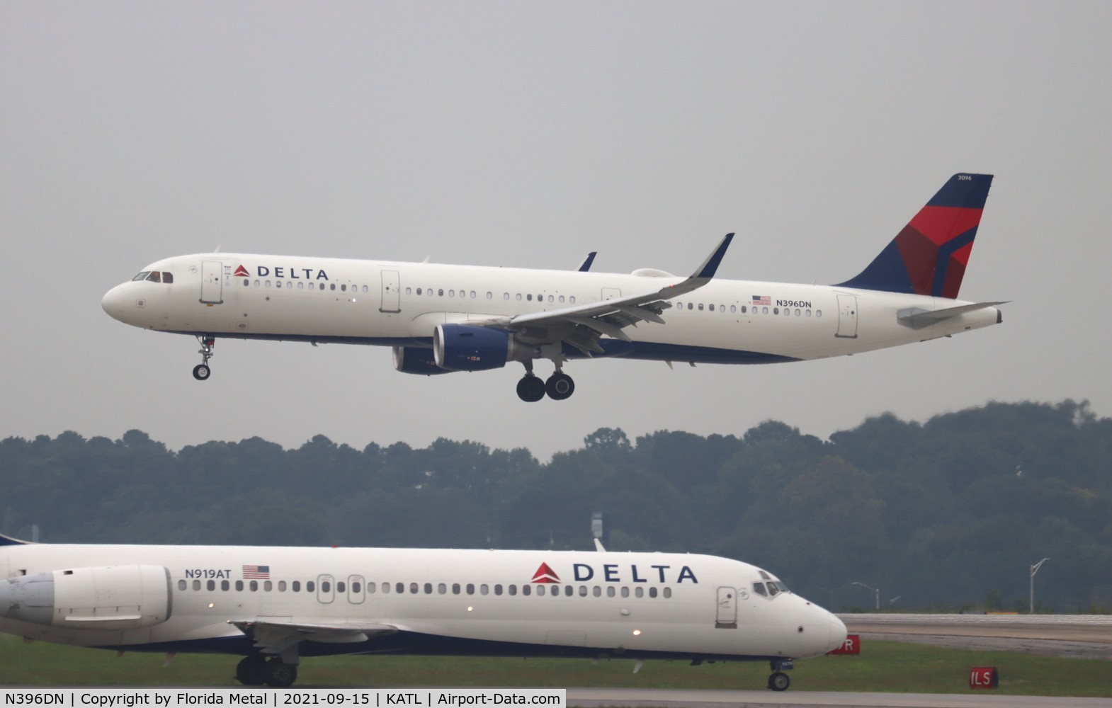 N396DN, 2019 Airbus A321-211 C/N 9128, DAL A321 zx DCA-ATL