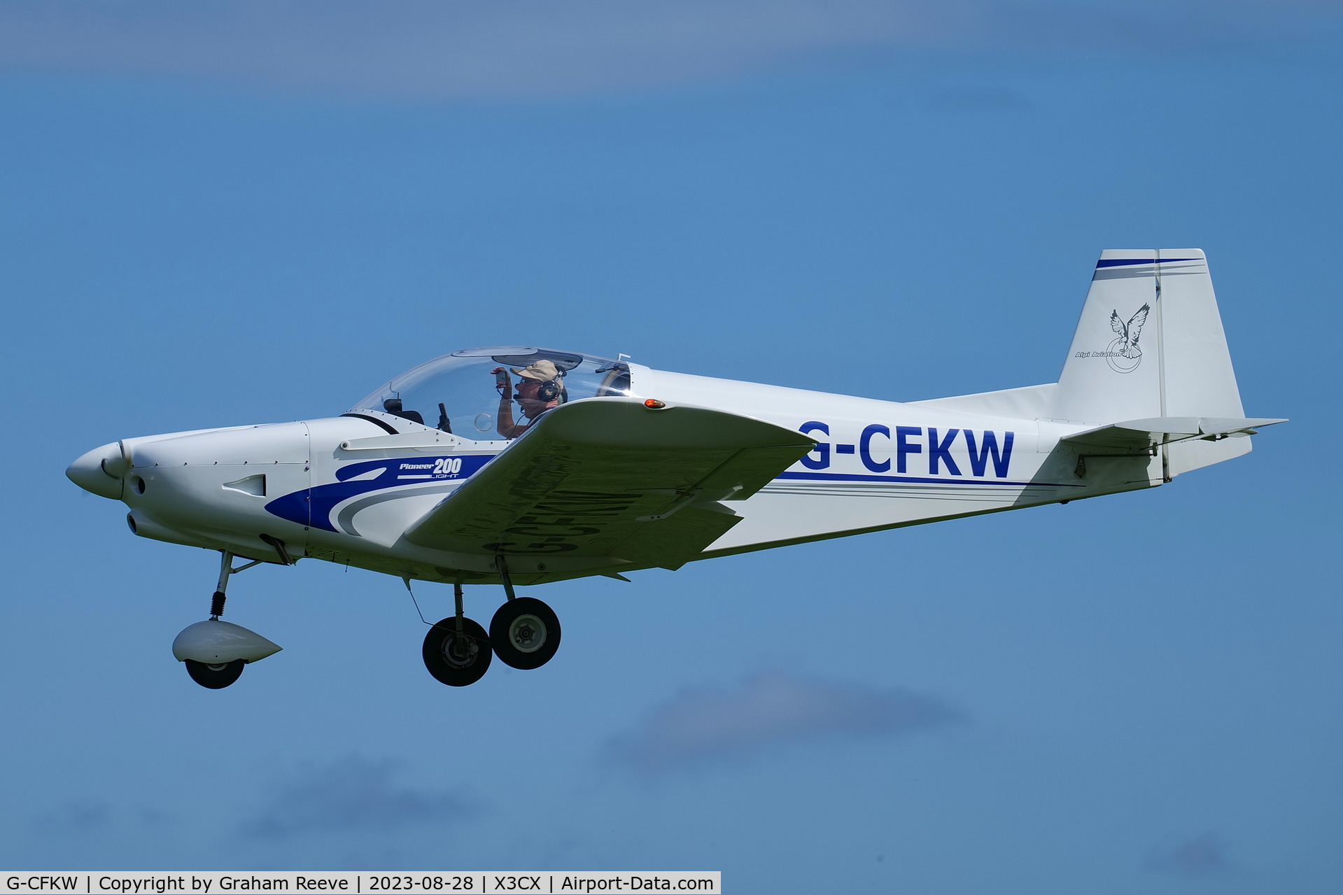 G-CFKW, 2008 Alpi Aviation Pioneer 200-M C/N LAA 334-14828, Landing at Northrepps.
