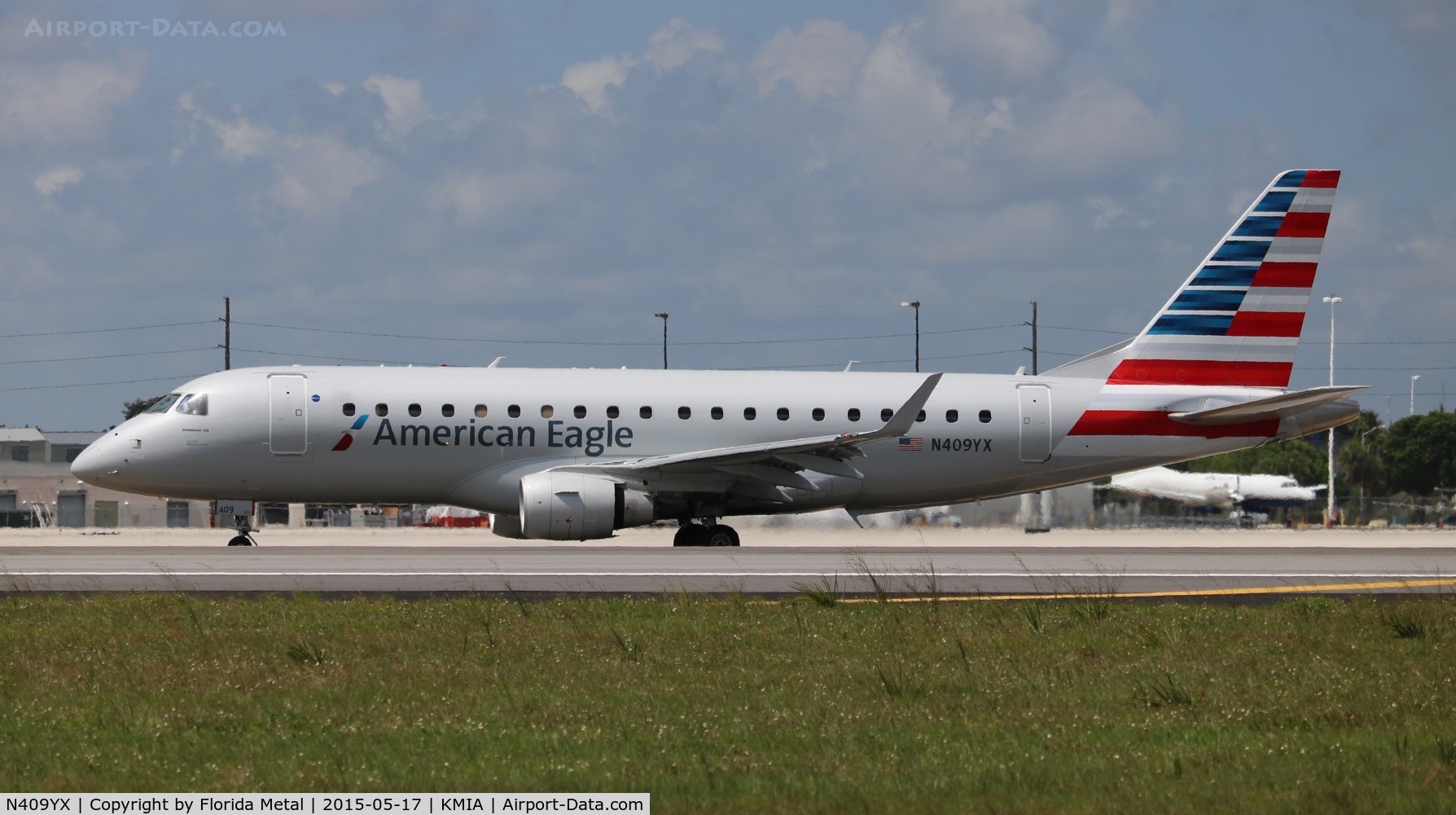N409YX, 2013 Embraer 175LR (ERJ-170-200LR) C/N 17000372, ENY E175 zx MIA-CMH