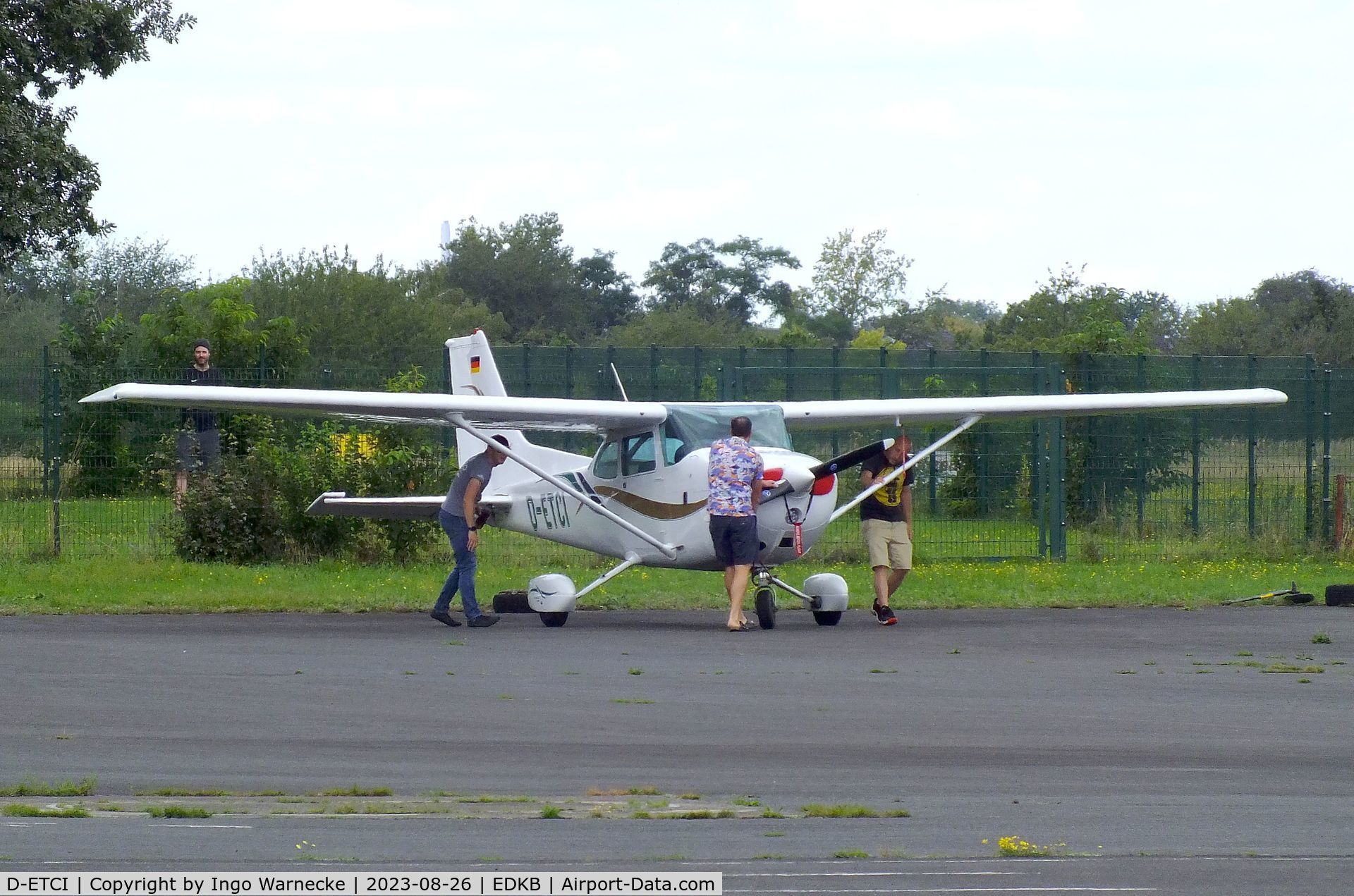 D-ETCI, Cessna 172N C/N 17270556, Cessna 172N Skyhawk at Bonn-Hangelar airfield during the Grumman Fly-in 2023