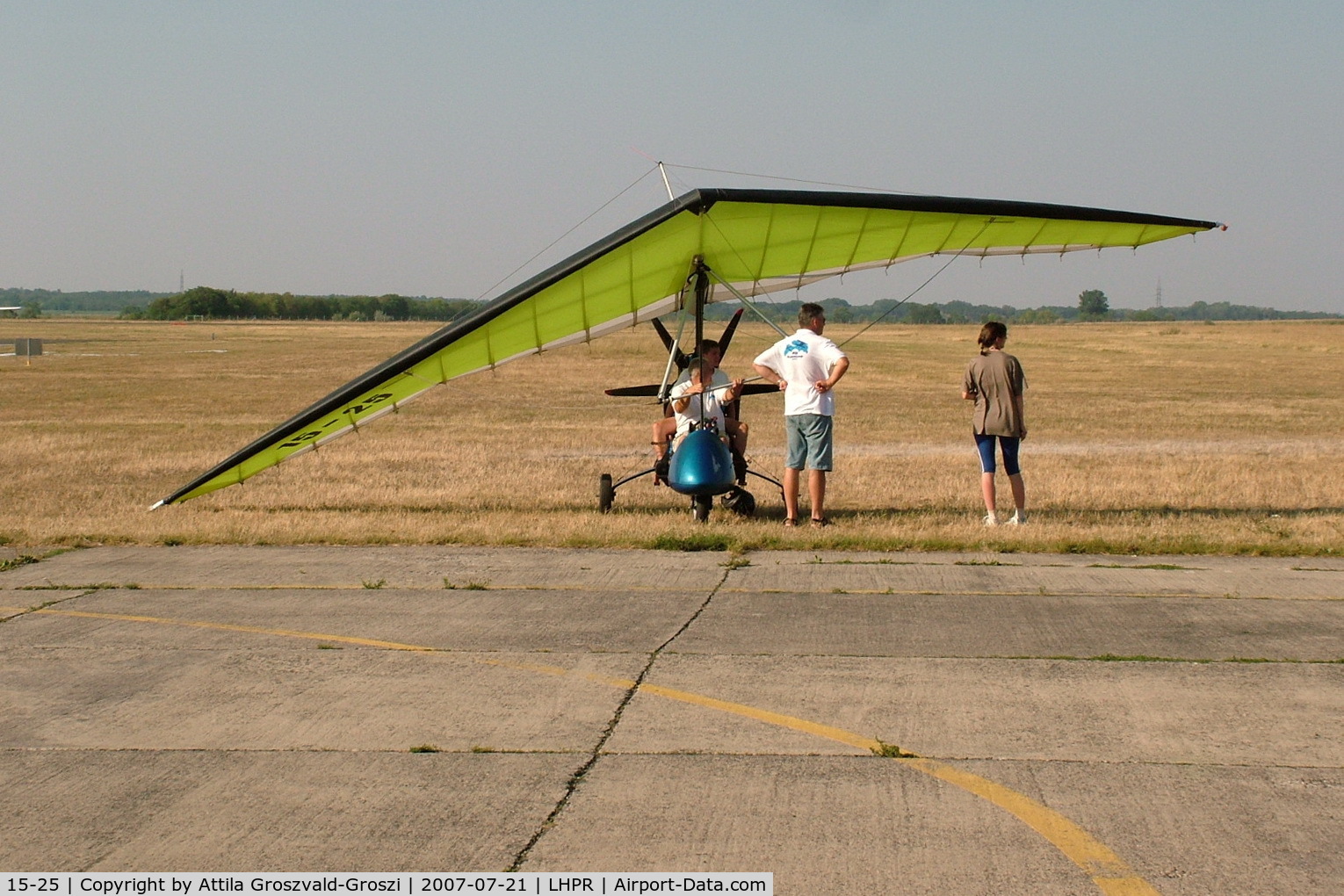15-25, Aeros Profi TL Antares MA-30 C/N 10/D131/95-1, LHPR - Gy?r-Pér Airport, Hungary