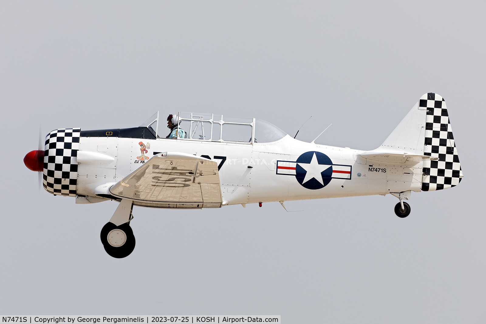 N7471S, 1943 North American AT-6C C/N 88-14167, Oshkosh 2023.