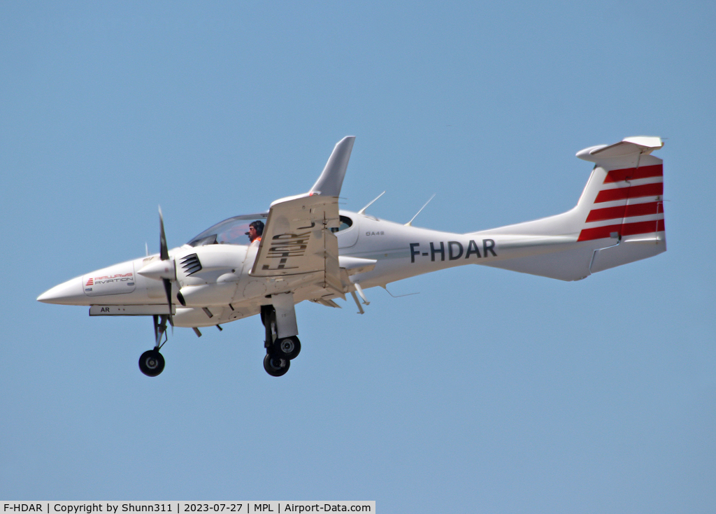 F-HDAR, 2008 Diamond DA-42 Twin Star C/N 42.382, Landing rwy 12L