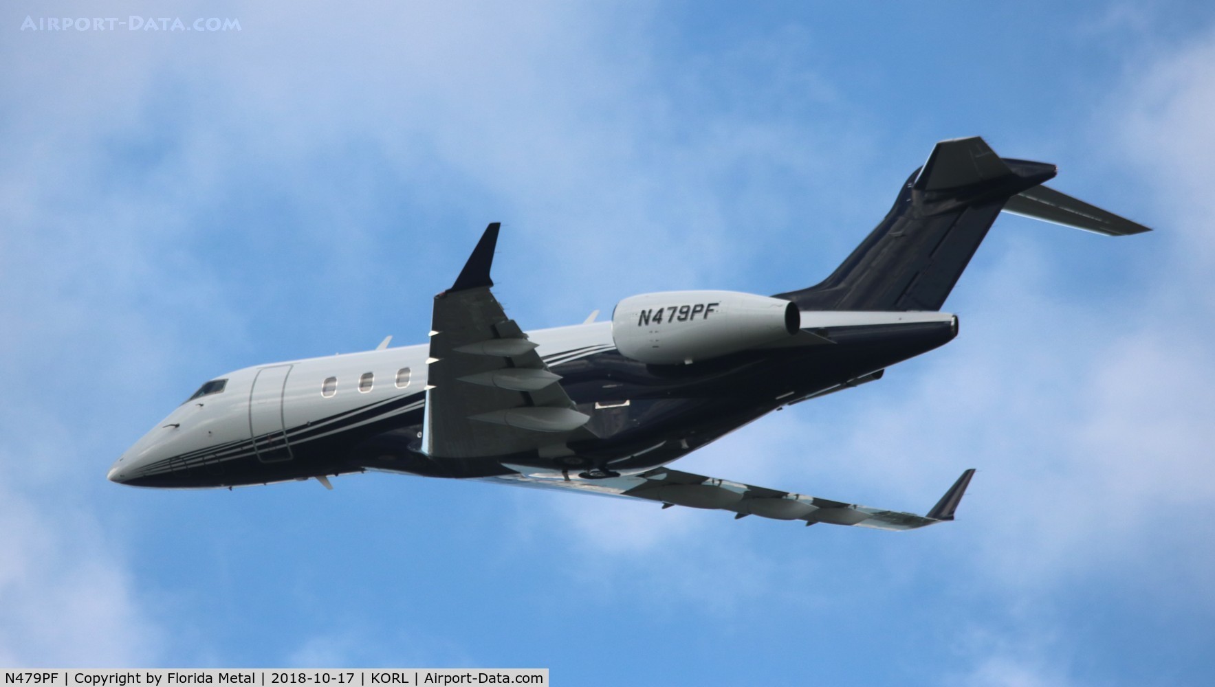 N479PF, 2009 Bombardier Challenger 300 (BD-100-1A10) C/N 20255, Challenger 300 zx