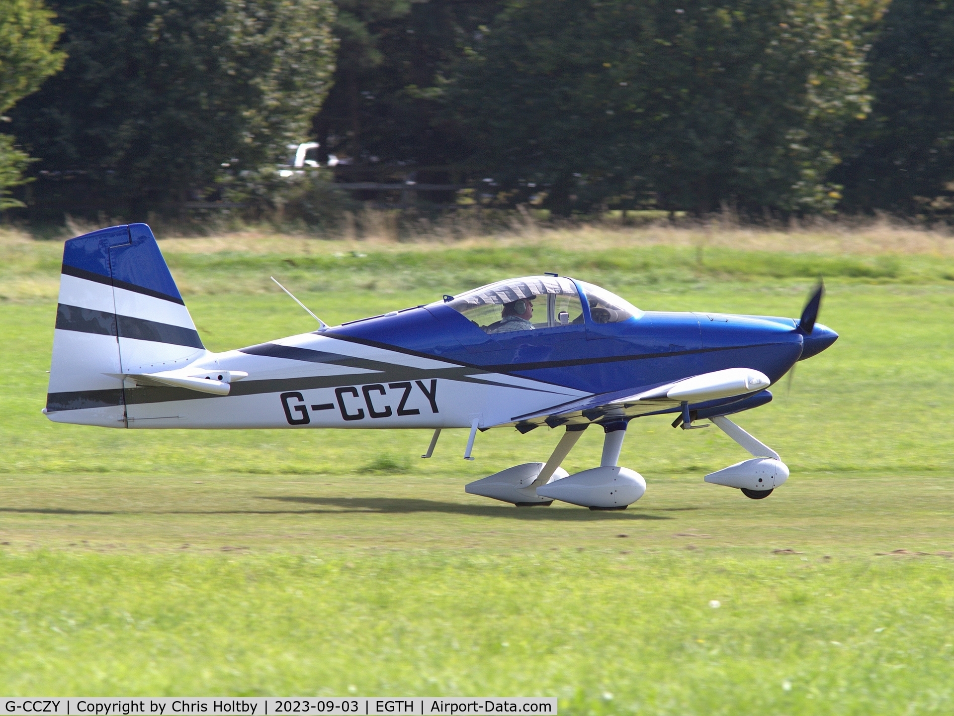 G-CCZY, 2006 Vans RV-9A C/N PFA 320-14154, Landing at Old Warden for the Vintage Airshow 2023