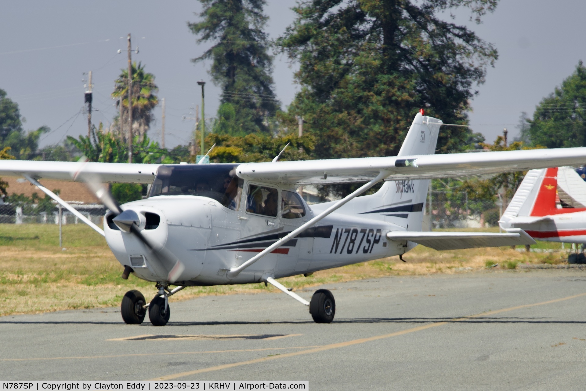 N787SP, 2001 Cessna 172S C/N 172S8714, Reid-Hillview Airport Community Day California 2023.